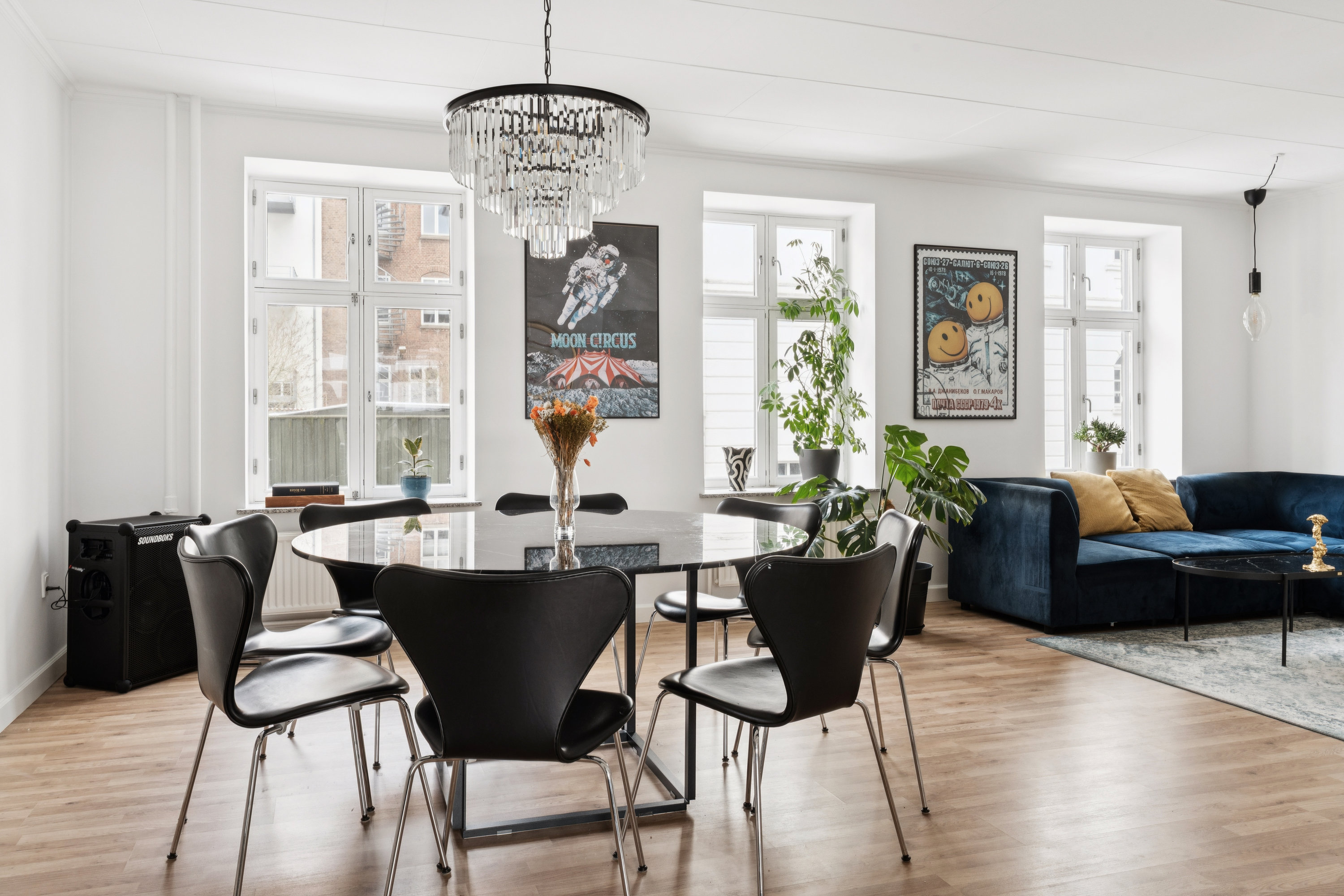 Fremhævet stue billede i fuldskærmstilstand. Billede af Christiansgade 1A, st.. th., 9000 Aalborg