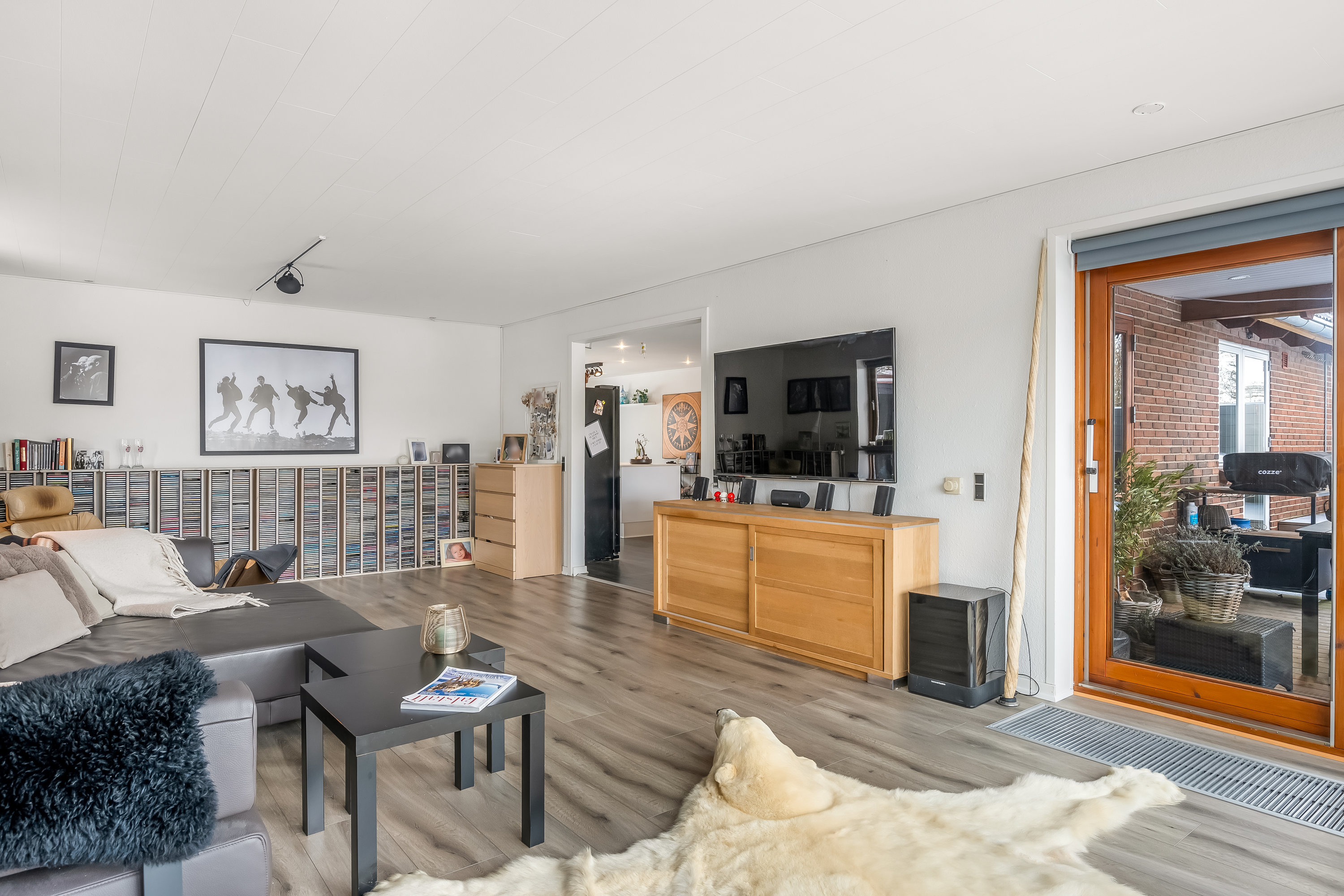 Fremhævet stue billede i fuldskærmstilstand. Billede af Åløkke 11, 6372 Bylderup-Bov