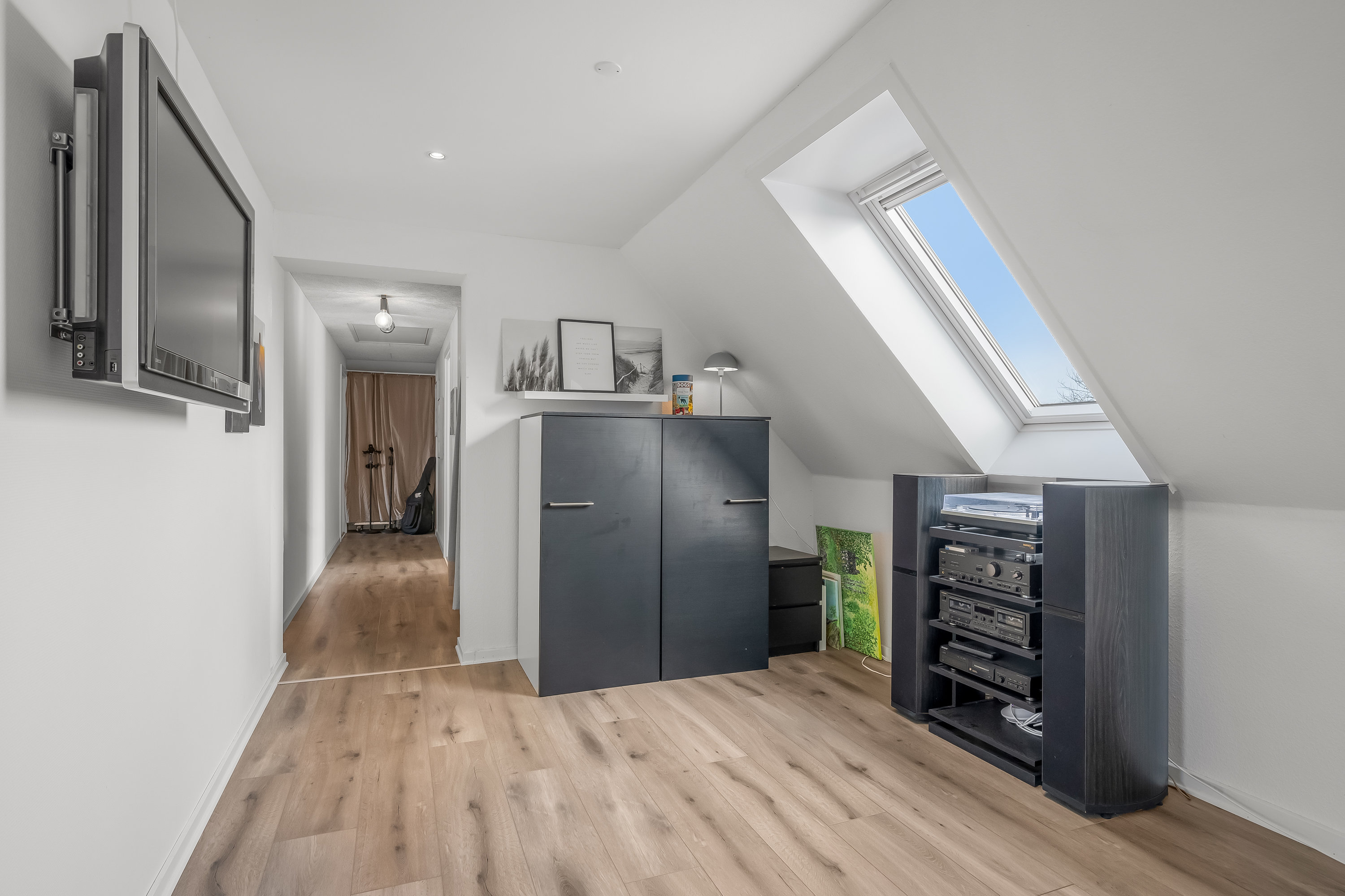 Fremhævet gang billede i fuldskærmstilstand. Billede af Åløkke 11, 6372 Bylderup-Bov