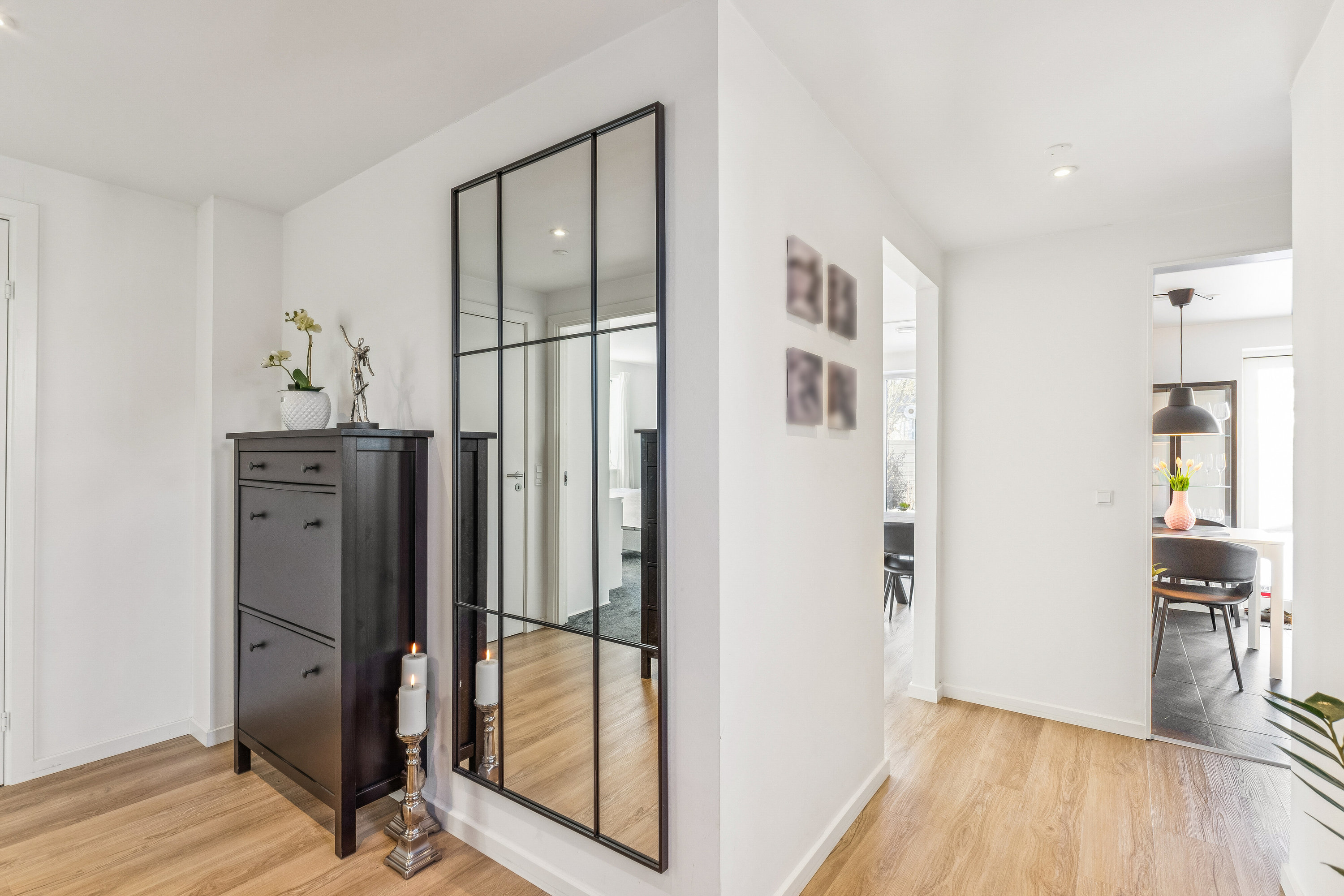 Fremhævet gang billede i fuldskærmstilstand. Billede af Låsbyvej 18B, 2610 Rødovre