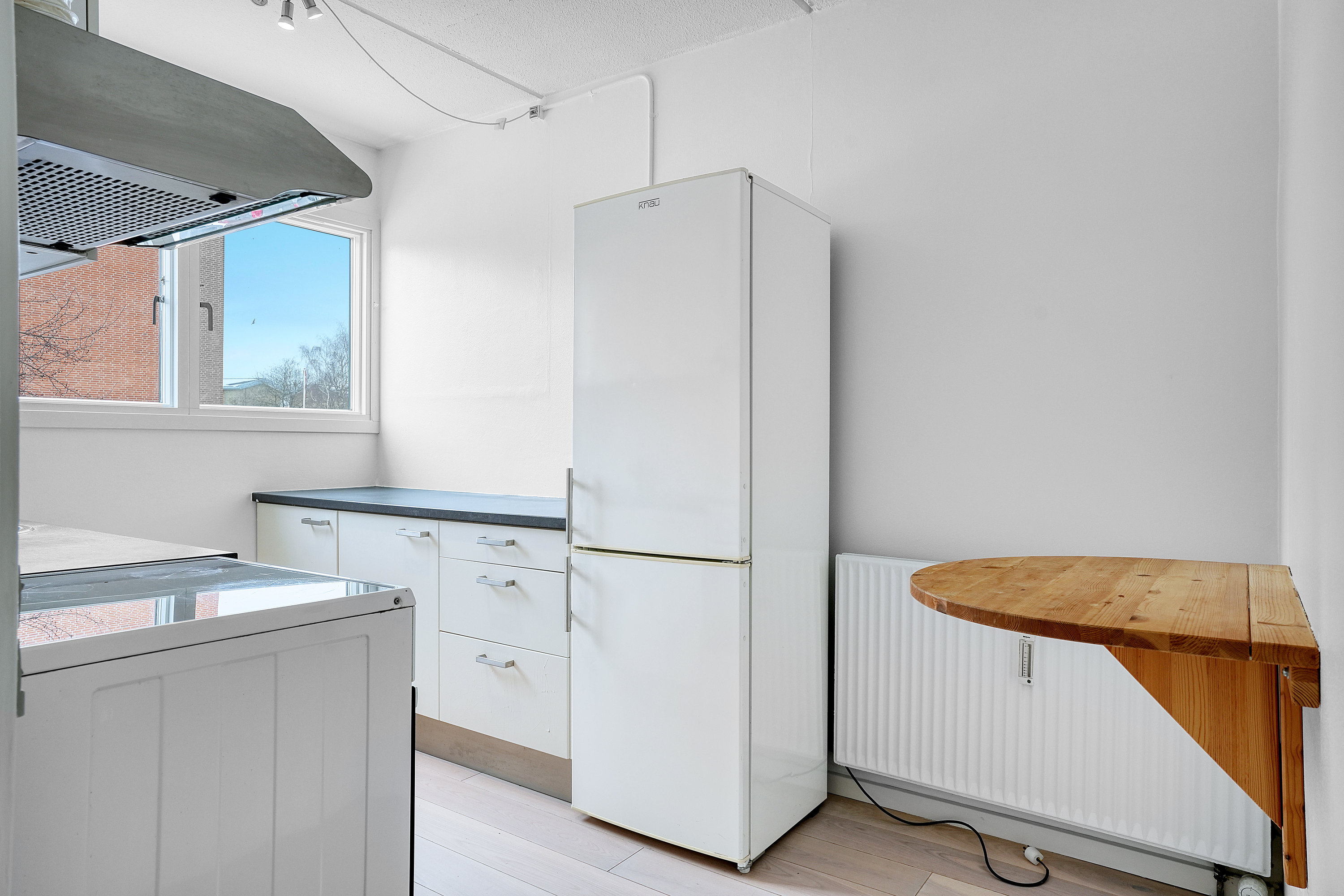 Fremhævet køkken billede i fuldskærmstilstand. Billede af Teglgårdsvej 441, st.. tv., 3050 Humlebæk