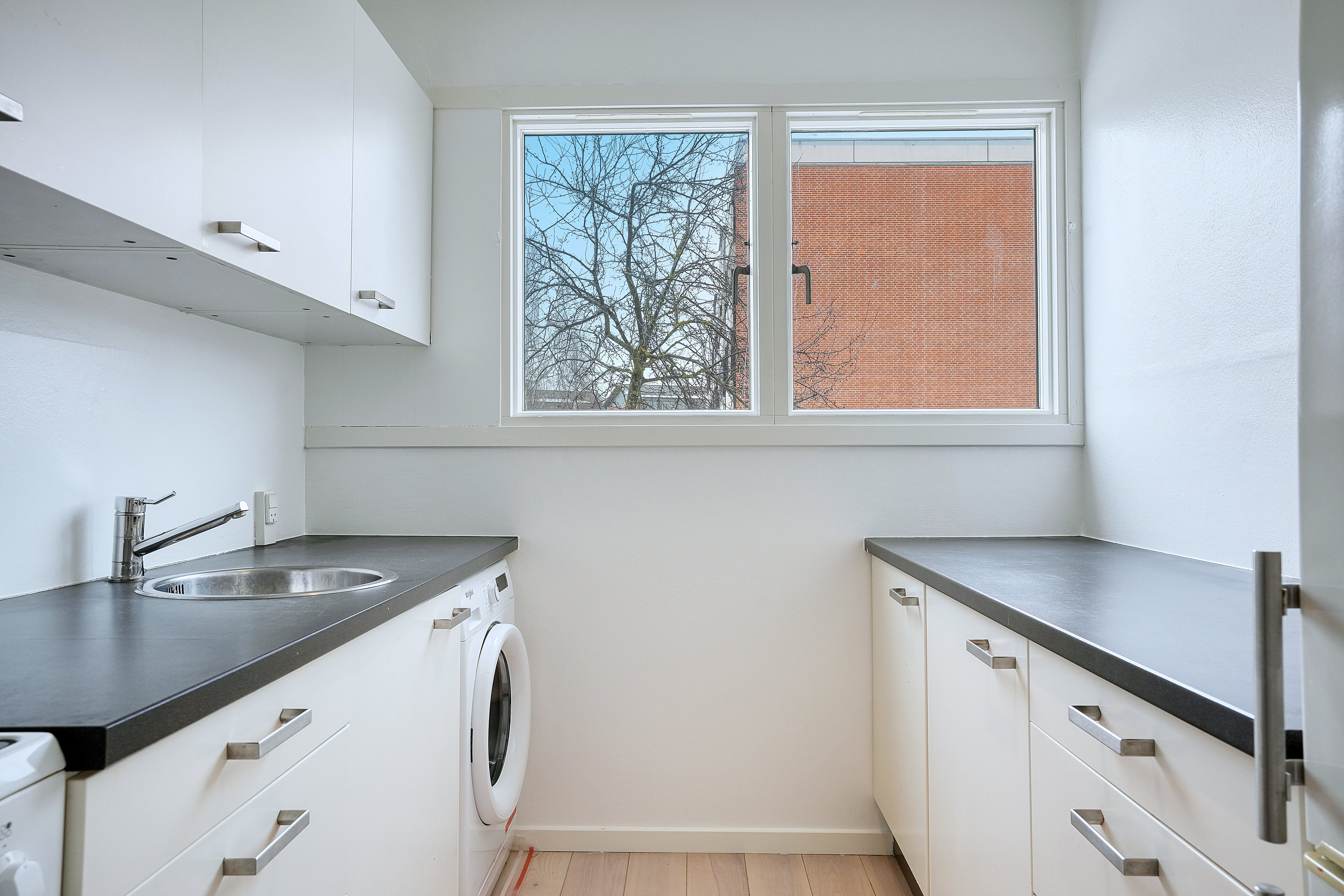 Fremhævet køkken billede i fuldskærmstilstand. Billede af Teglgårdsvej 441, st.. tv., 3050 Humlebæk