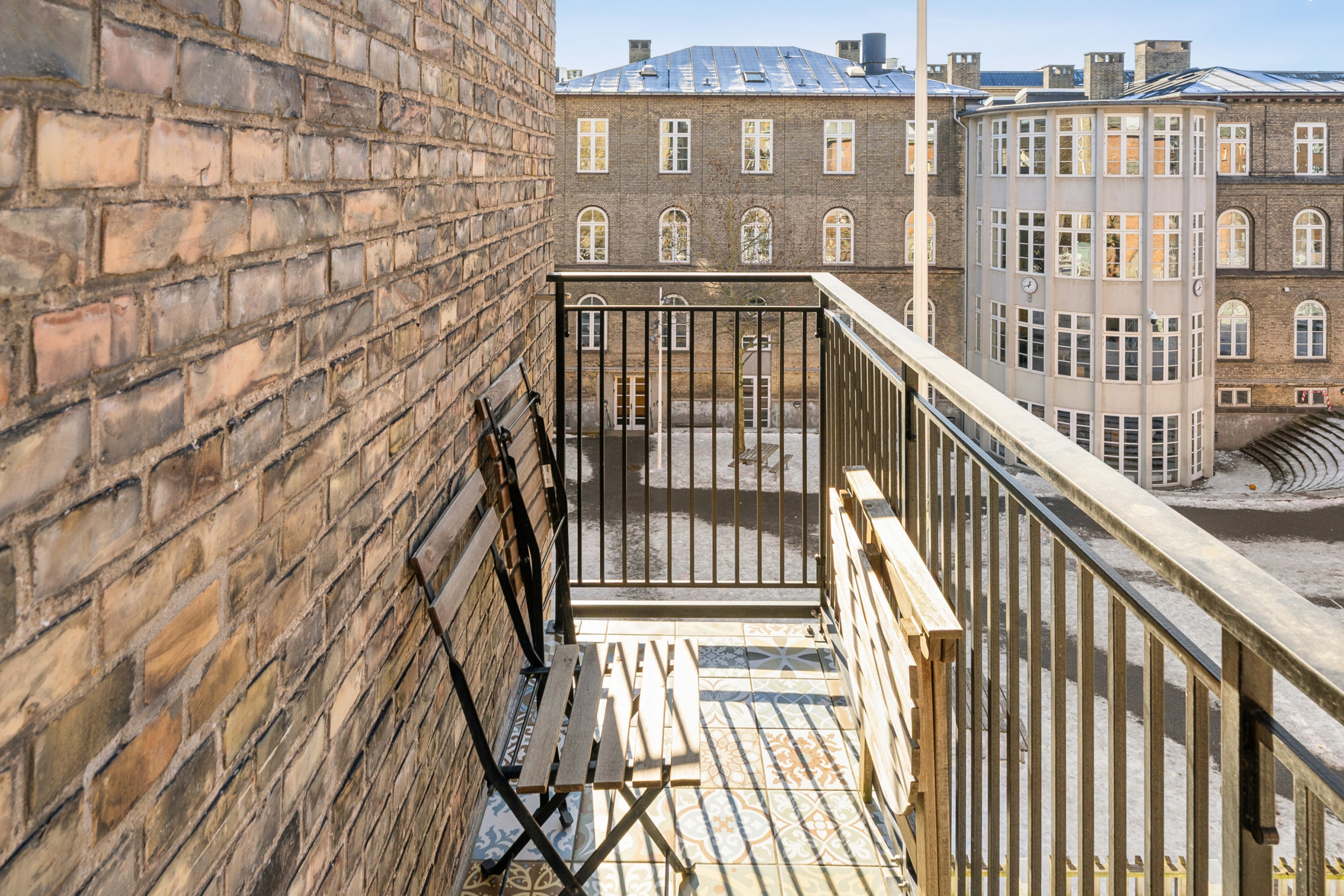 Fremhævet altan billede i fuldskærmstilstand. Billede af Vodroffslund 4, 2. tv., 1914 Frederiksberg C