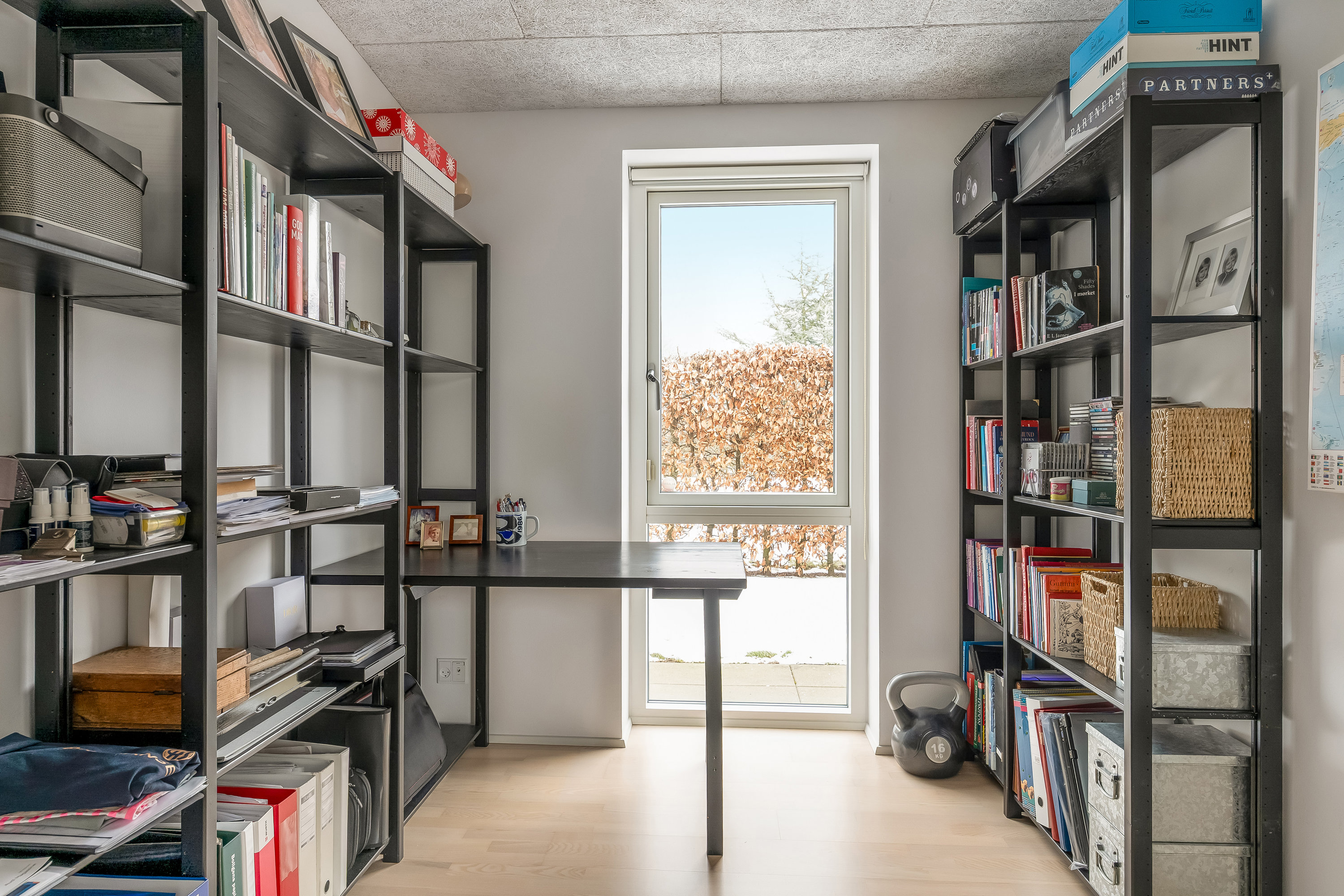 Fremhævet kontor billede i fuldskærmstilstand. Billede af Frøskovparken 97, Tjørring, 7400 Herning