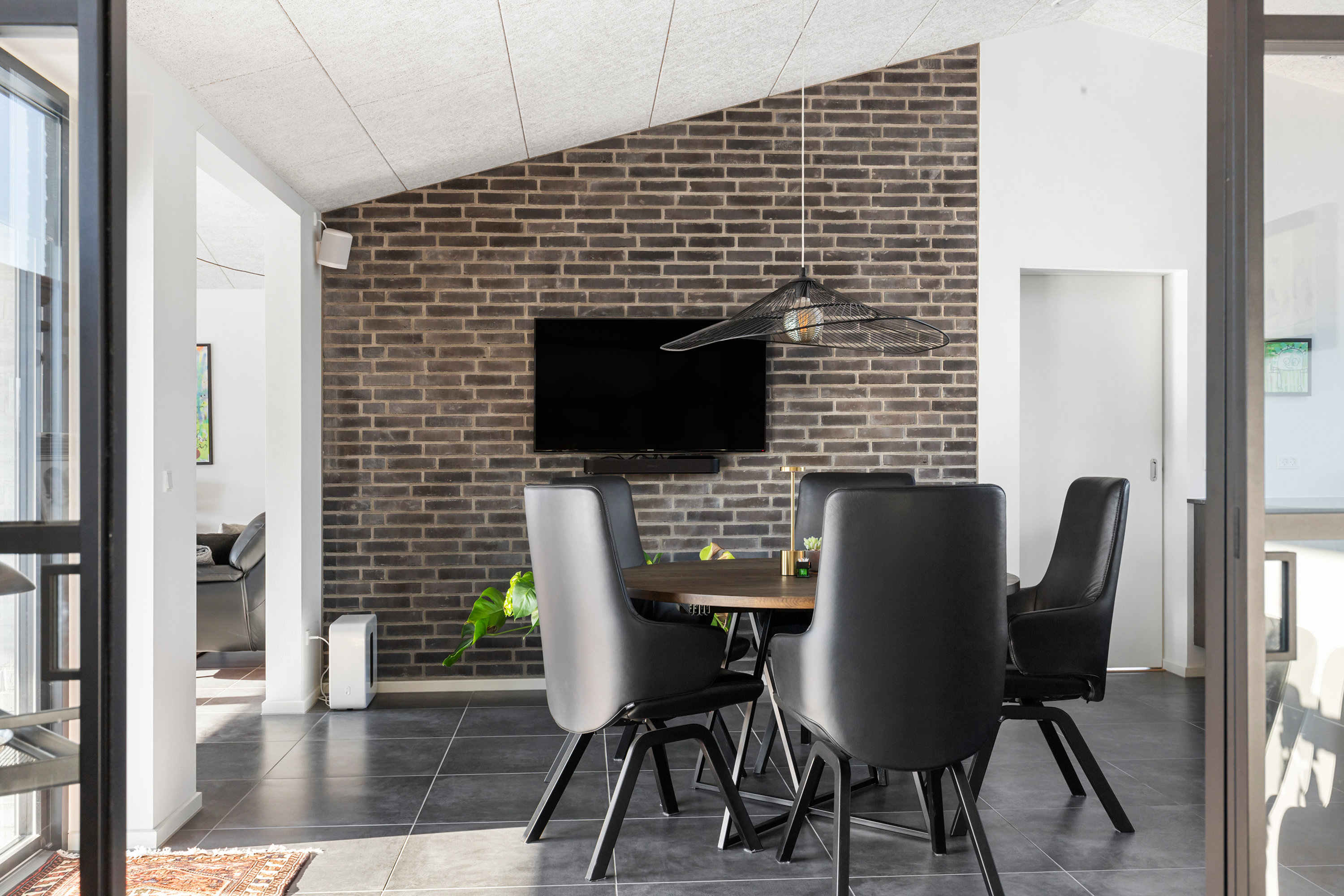 Fremhævet alrum billede i fuldskærmstilstand. Billede af Ådalen 165, 9700 Brønderslev