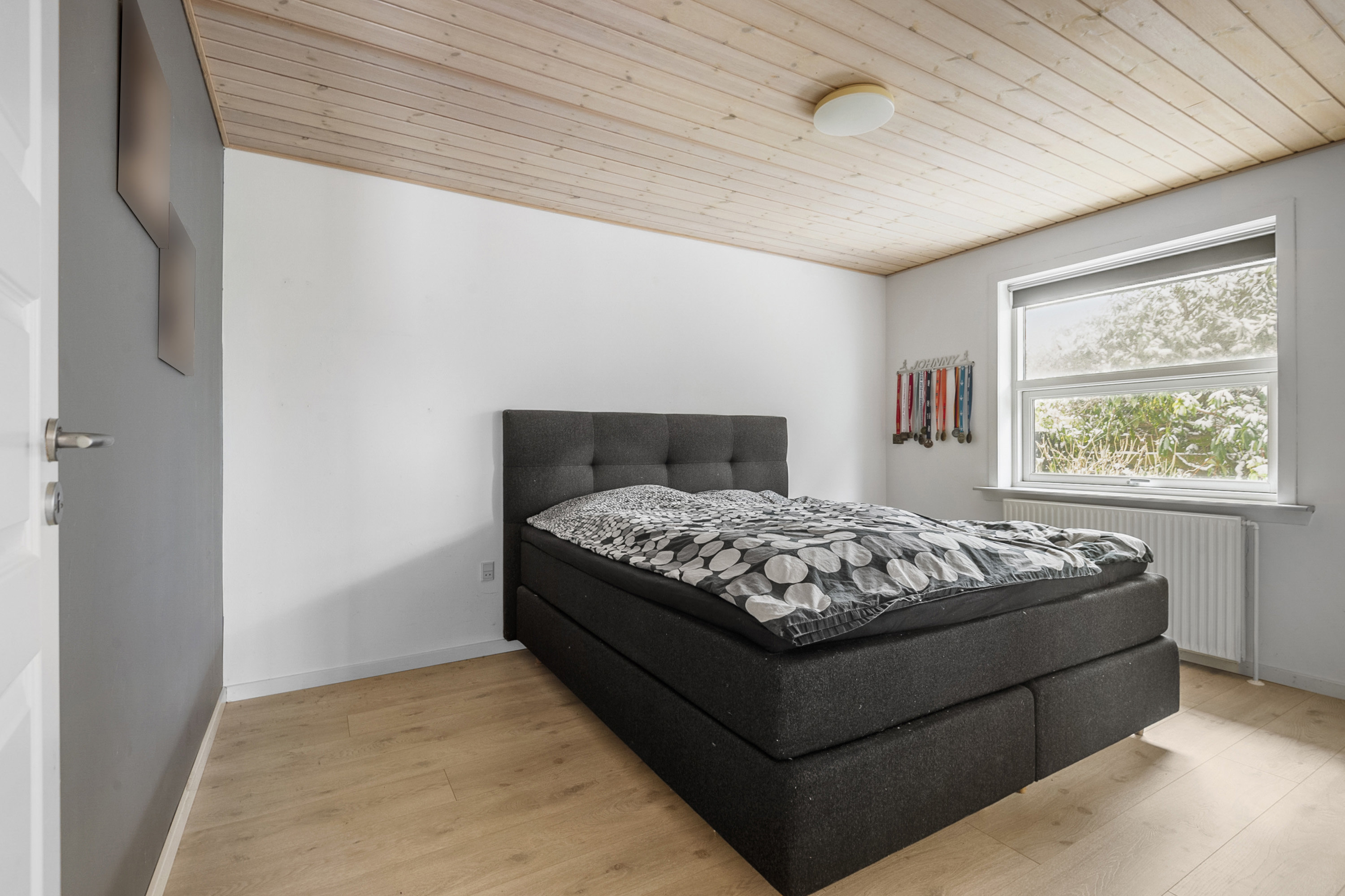 Fremhævet soveværelse billede i fuldskærmstilstand. Billede af Egedesmindevej 71, 6715 Esbjerg N