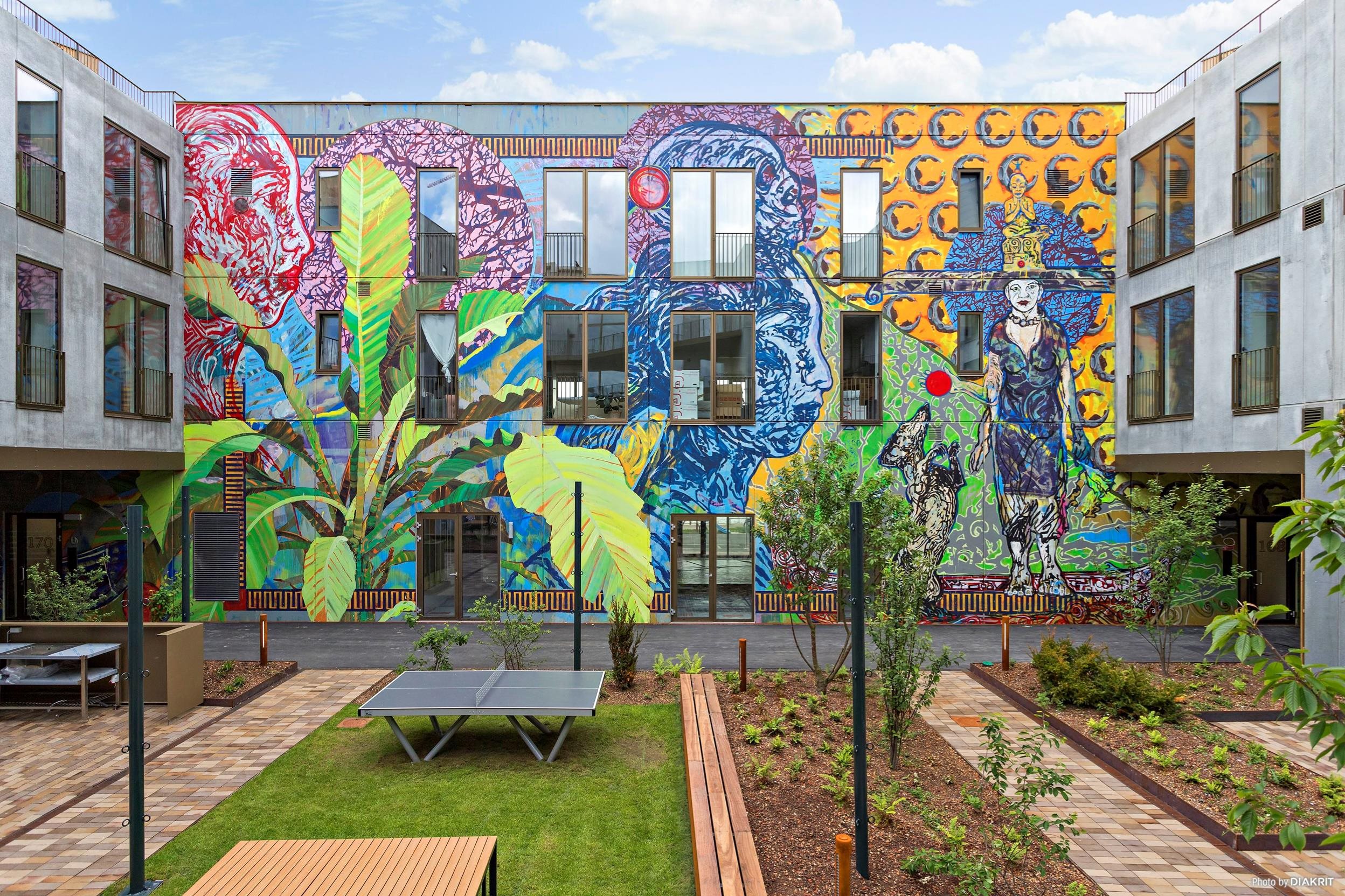 Fremhævet gårdmiljø billede i fuldskærmstilstand. Billede af Irma Pedersens Gade 156, 8000 Aarhus C