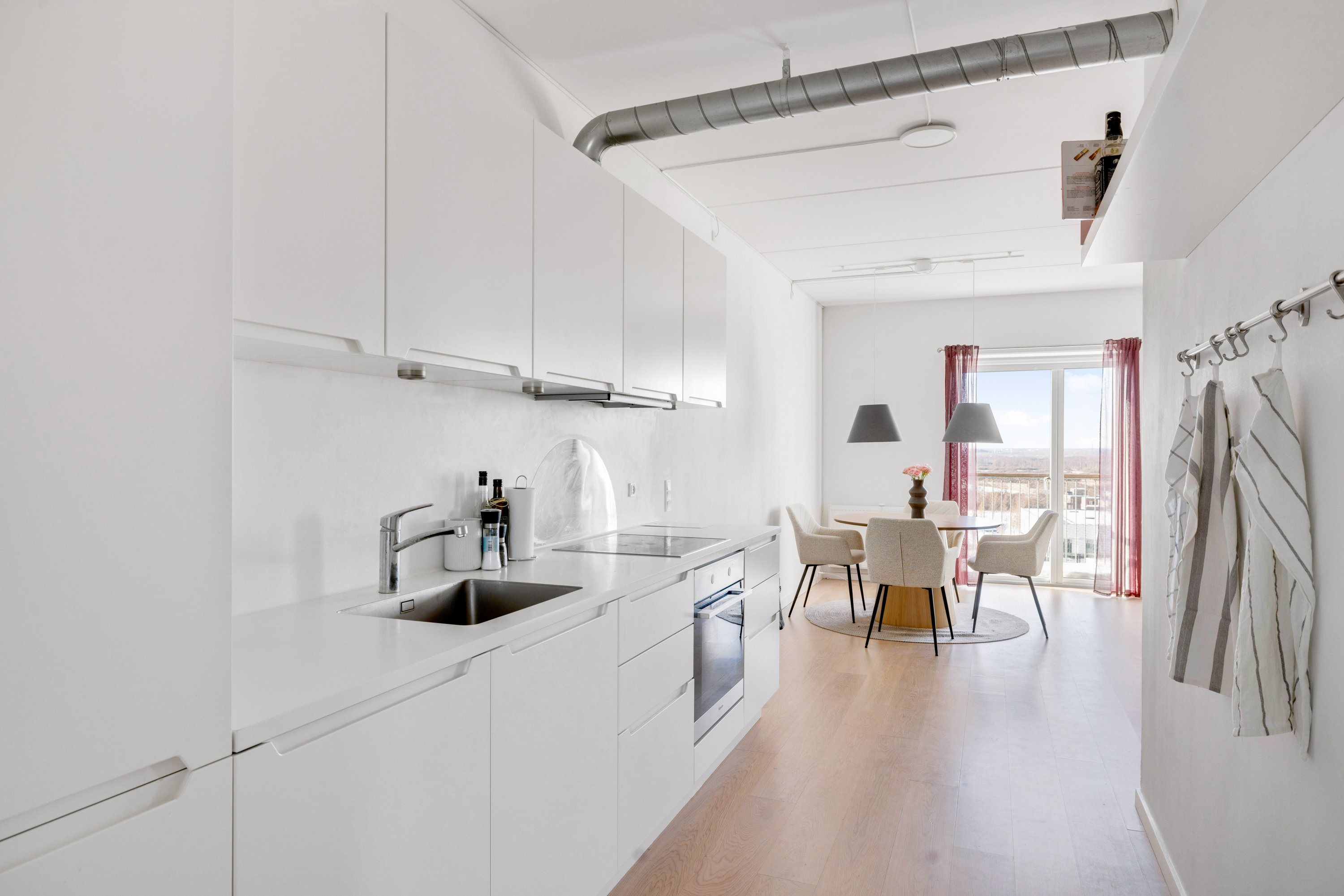 Fremhævet  billede i fuldskærmstilstand. Billede af Robert Jacobsens Vej 1A, 9. tv., 2300 København S