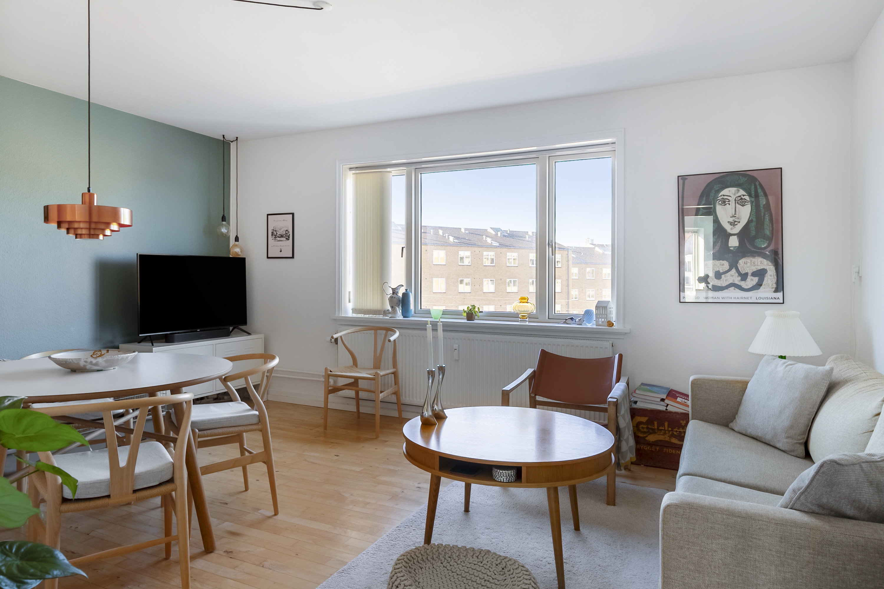 Fremhævet stue billede i fuldskærmstilstand. Billede af Nordre Ringgade 98, 3. th., Trøjborg, 8200 Aarhus N