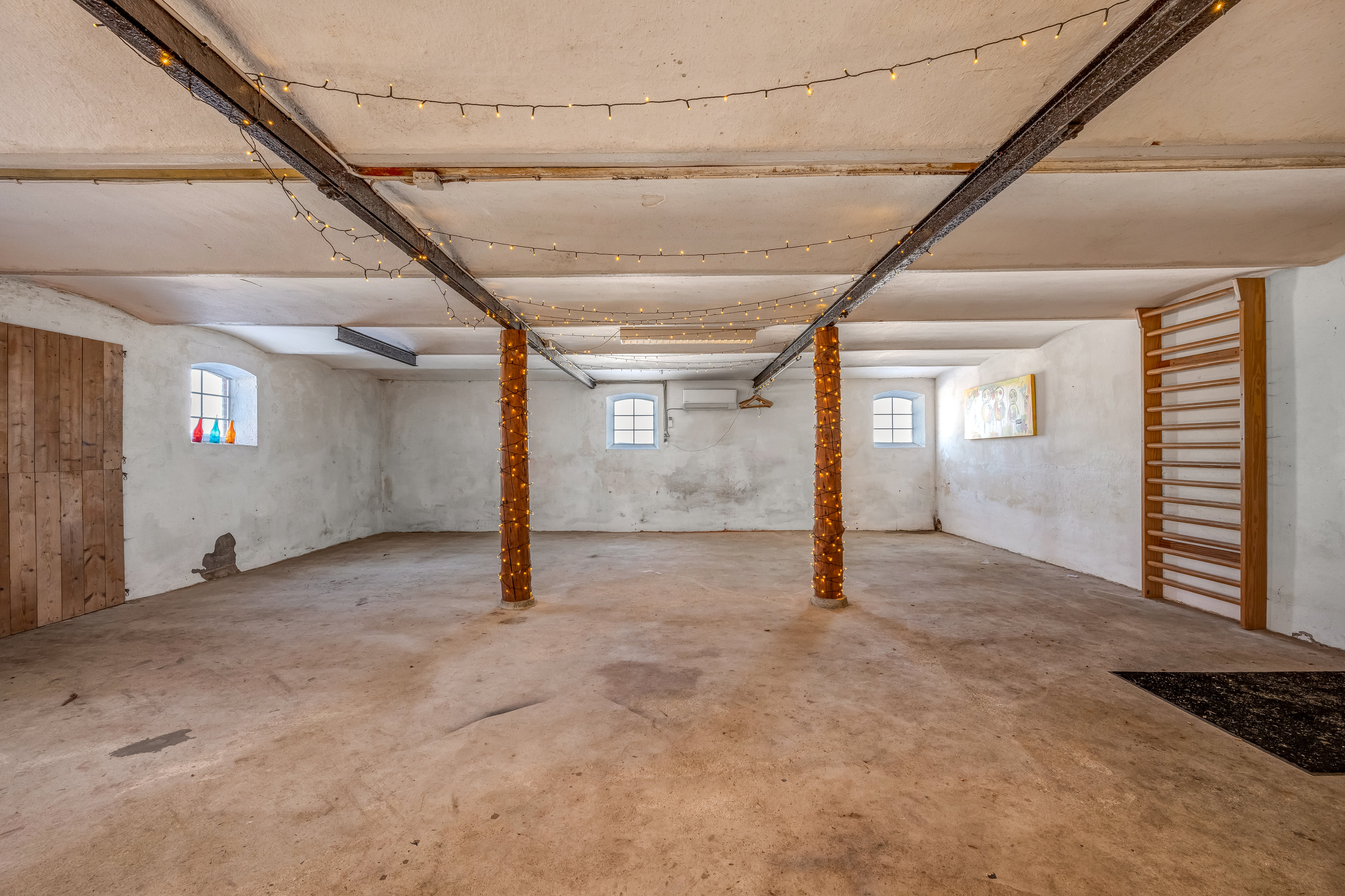 Fremhævet gildesal billede i fuldskærmstilstand. Billede af Nissengårdevej 8, Sdr Bork, 6893 Hemmet