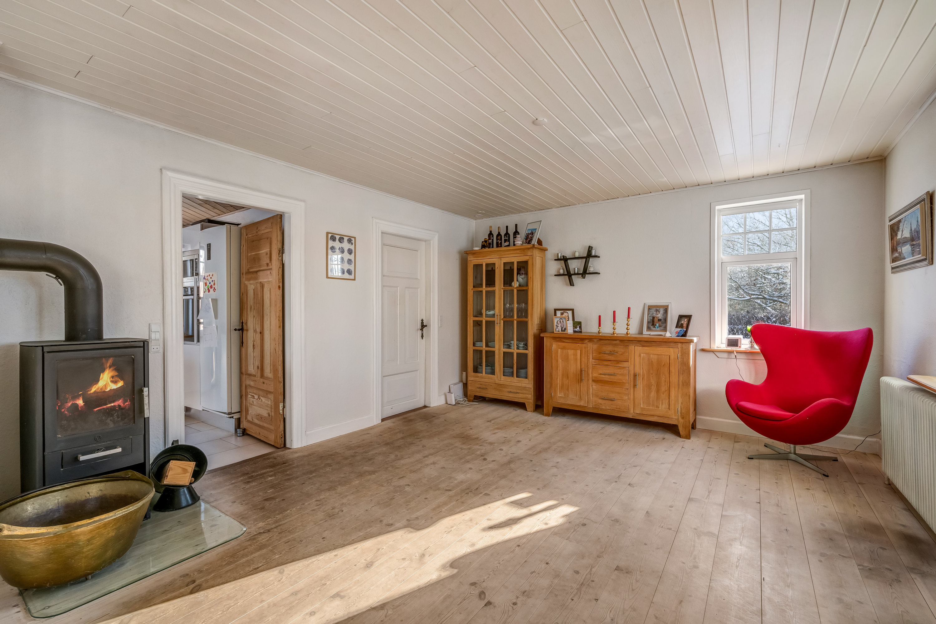 Fremhævet stue billede i fuldskærmstilstand. Billede af Nissengårdevej 8, Sdr Bork, 6893 Hemmet