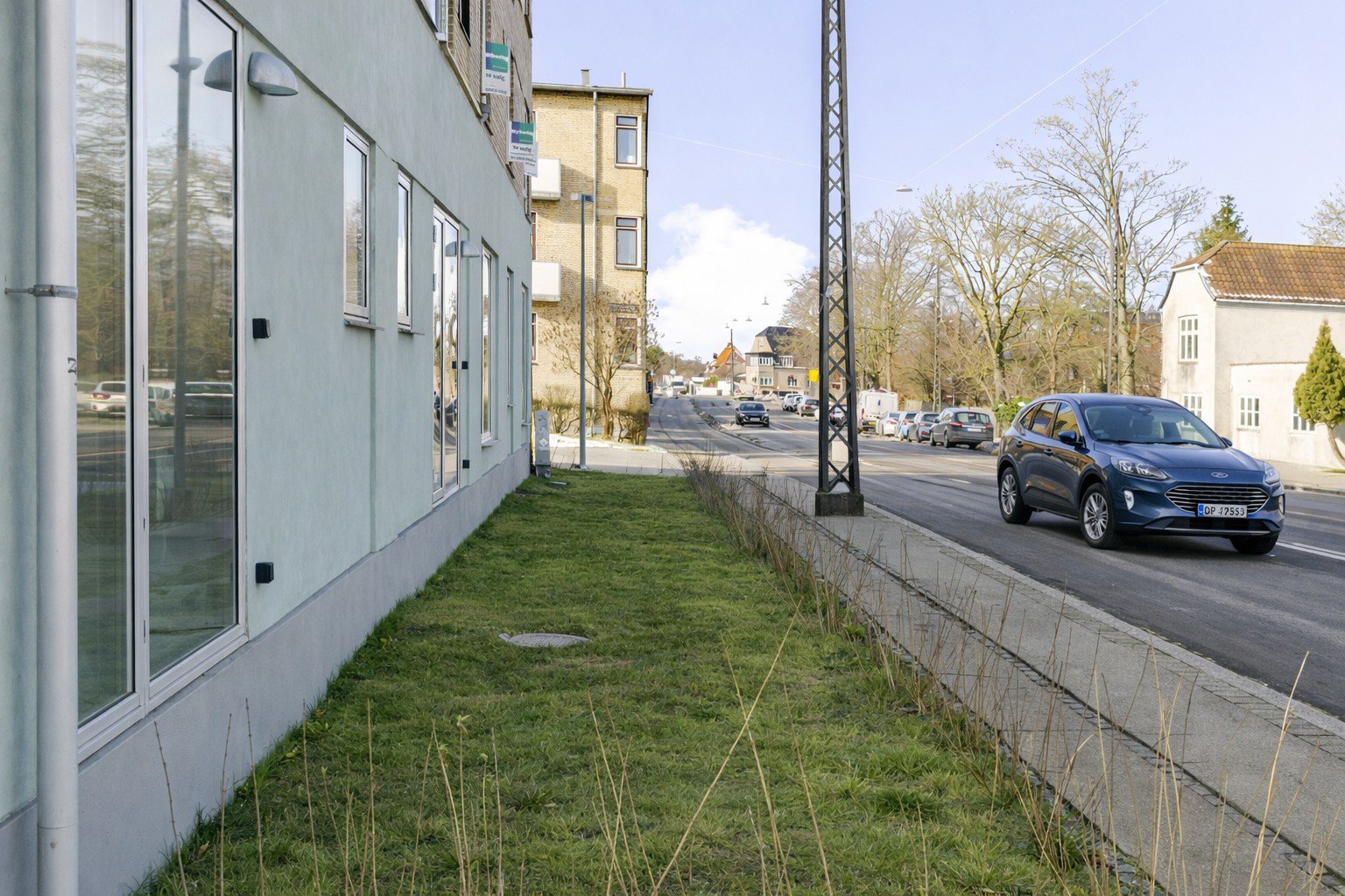 Fremhævet  billede i fuldskærmstilstand. Billede af Emdrupvej 155A, st.., 2400 København NV