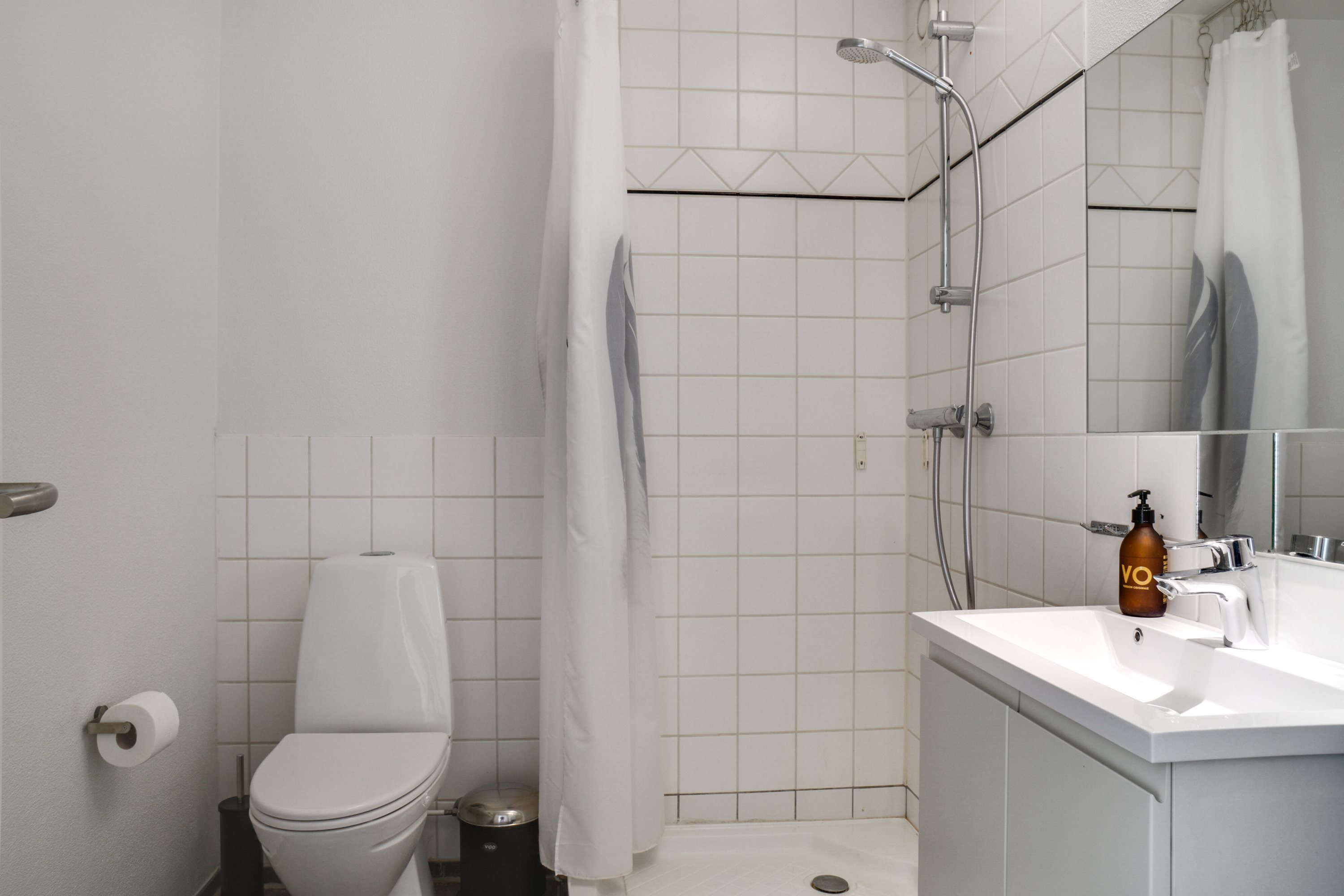 Fremhævet badeværelse billede i fuldskærmstilstand. Billede af Barthsgade 12B, st.. tv., Trøjborg , 8200 Aarhus N