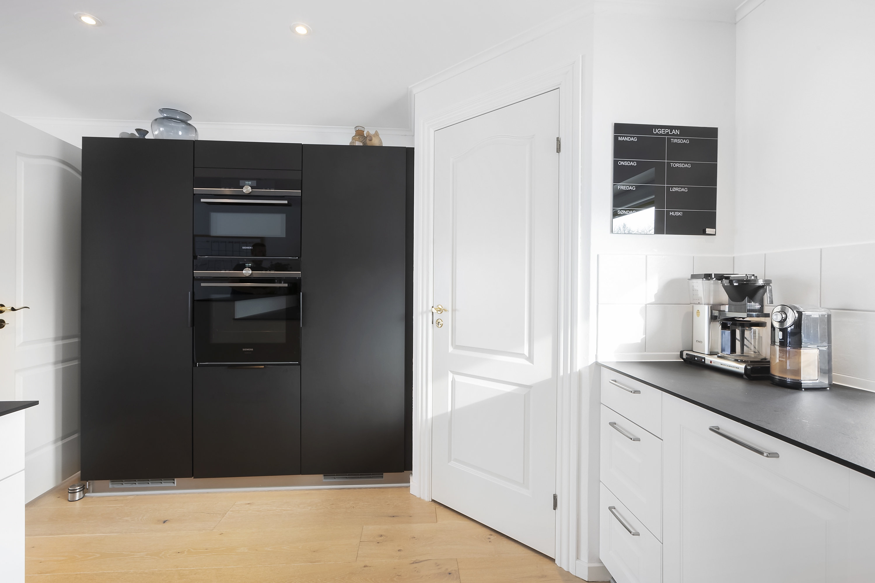 Fremhævet køkken billede i fuldskærmstilstand. Billede af Savværksvej 11, 6230 Rødekro