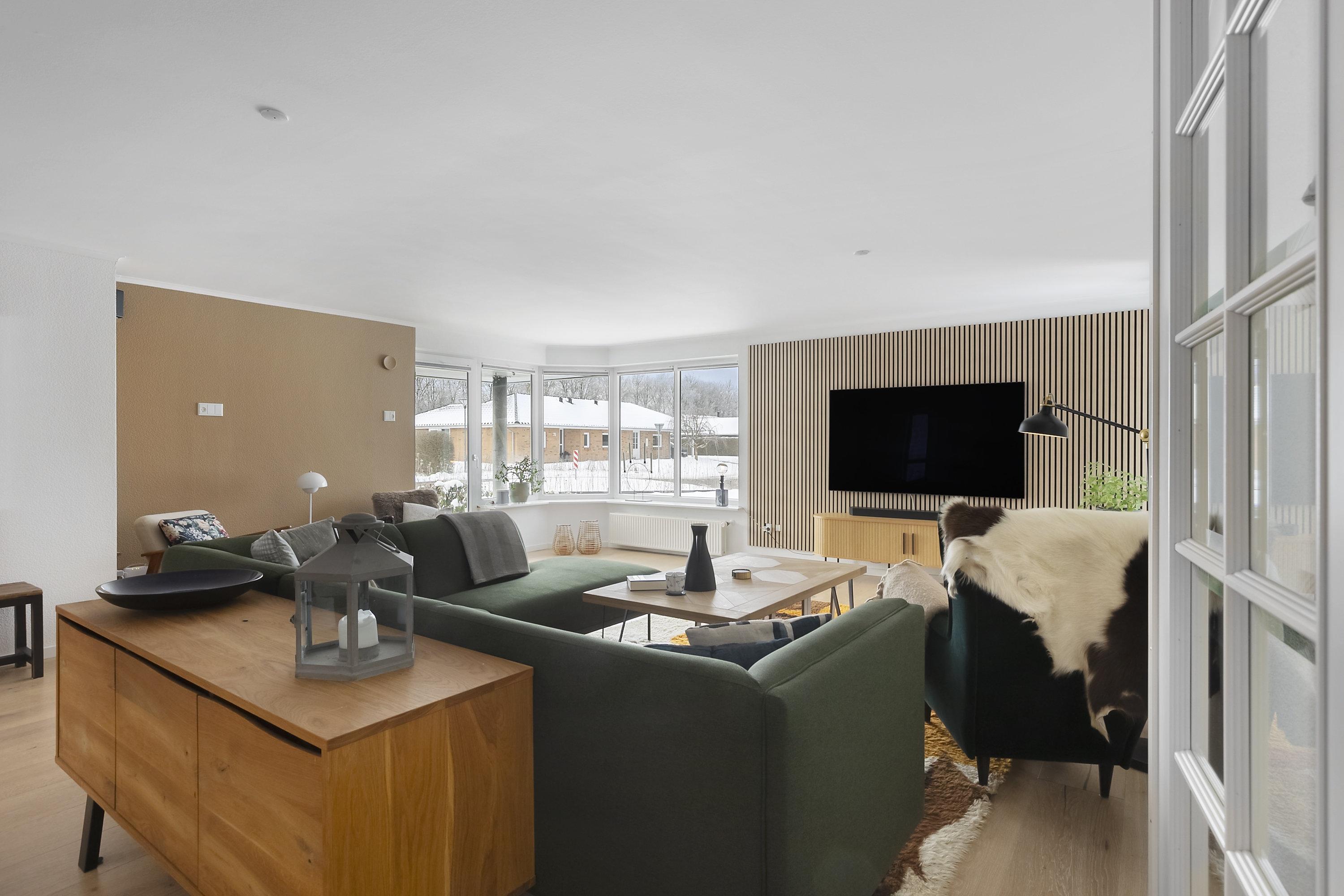 Fremhævet stue billede i fuldskærmstilstand. Billede af Savværksvej 11, 6230 Rødekro