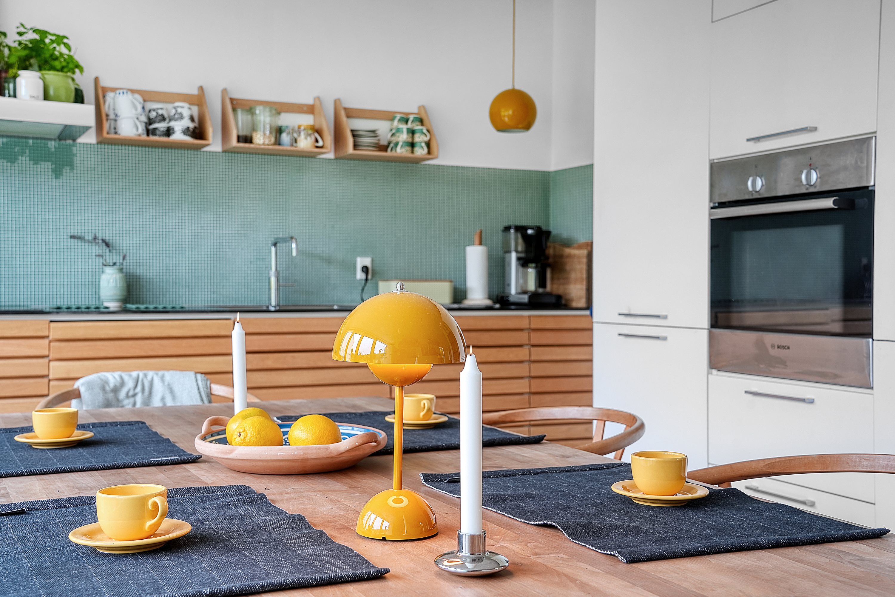 Fremhævet køkken billede i fuldskærmstilstand. Billede af Kongevejen 4A, 3480 Fredensborg