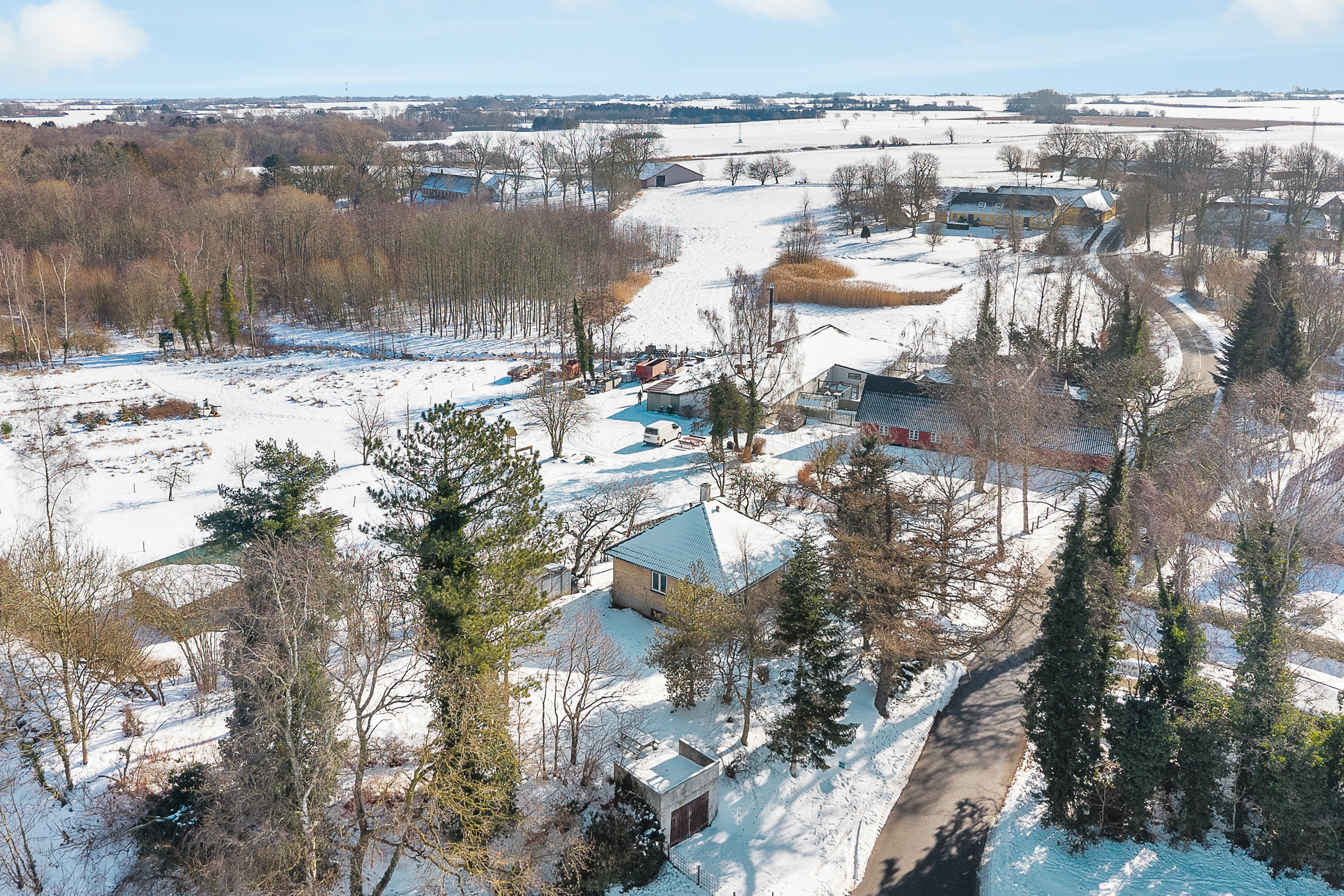 Fremhævet luftfoto billede i fuldskærmstilstand. Billede af Guldbjergvej 70, Smidstrup, 5400 Bogense
