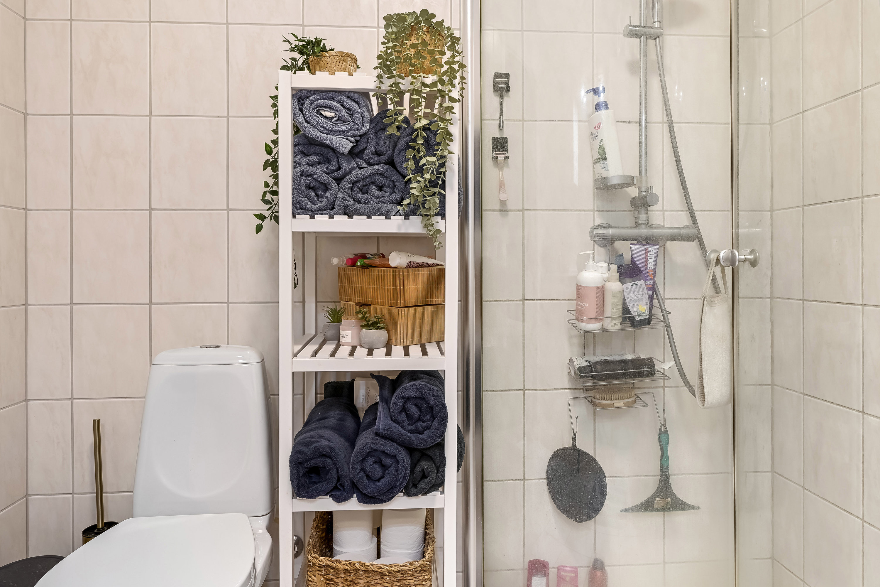 Fremhævet badeværelse billede i fuldskærmstilstand. Billede af Vesterhavsgade 48, 1. mf., 6700 Esbjerg