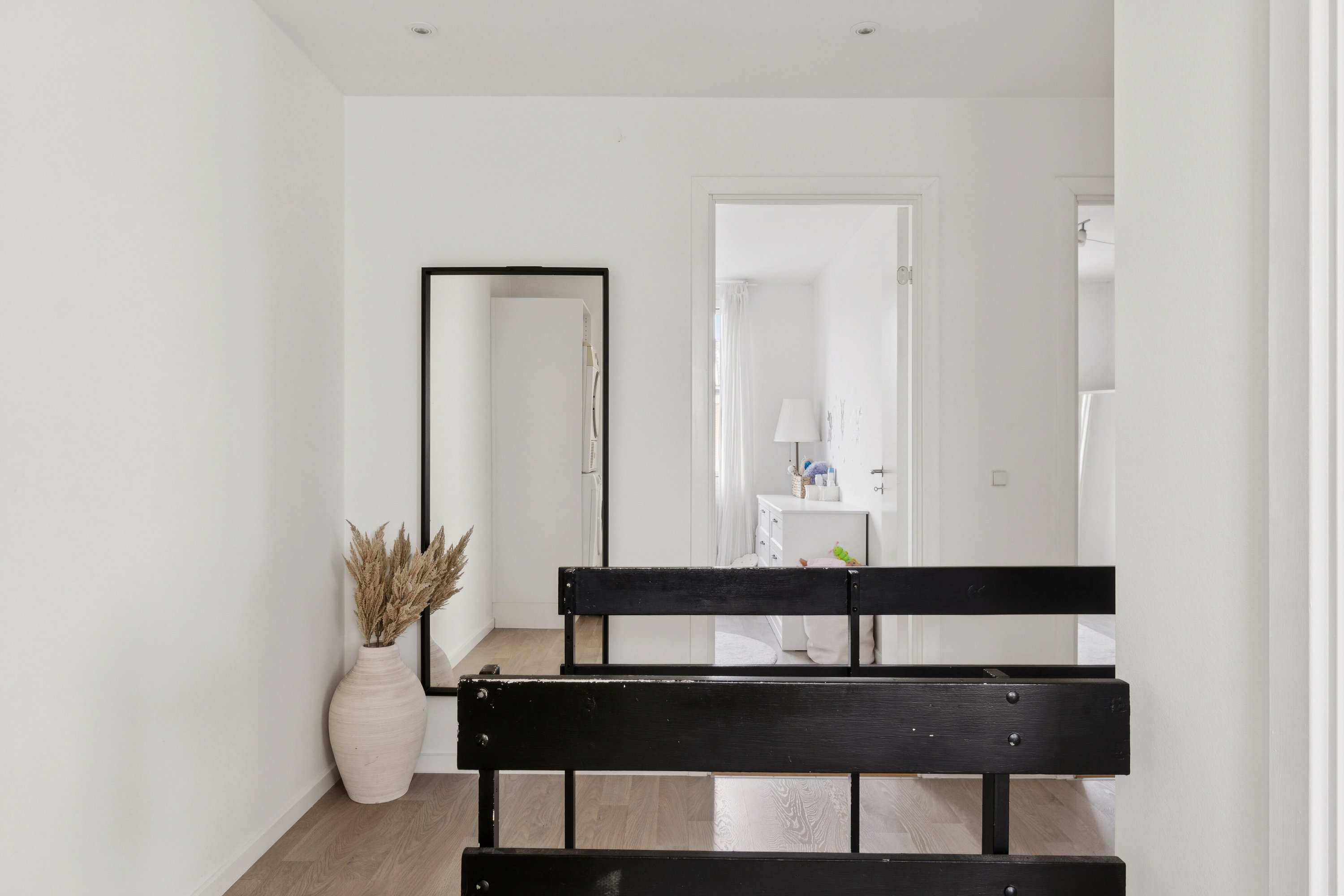 Fremhævet hall billede i fuldskærmstilstand. Billede af Elmehusene 139, 2600 Glostrup