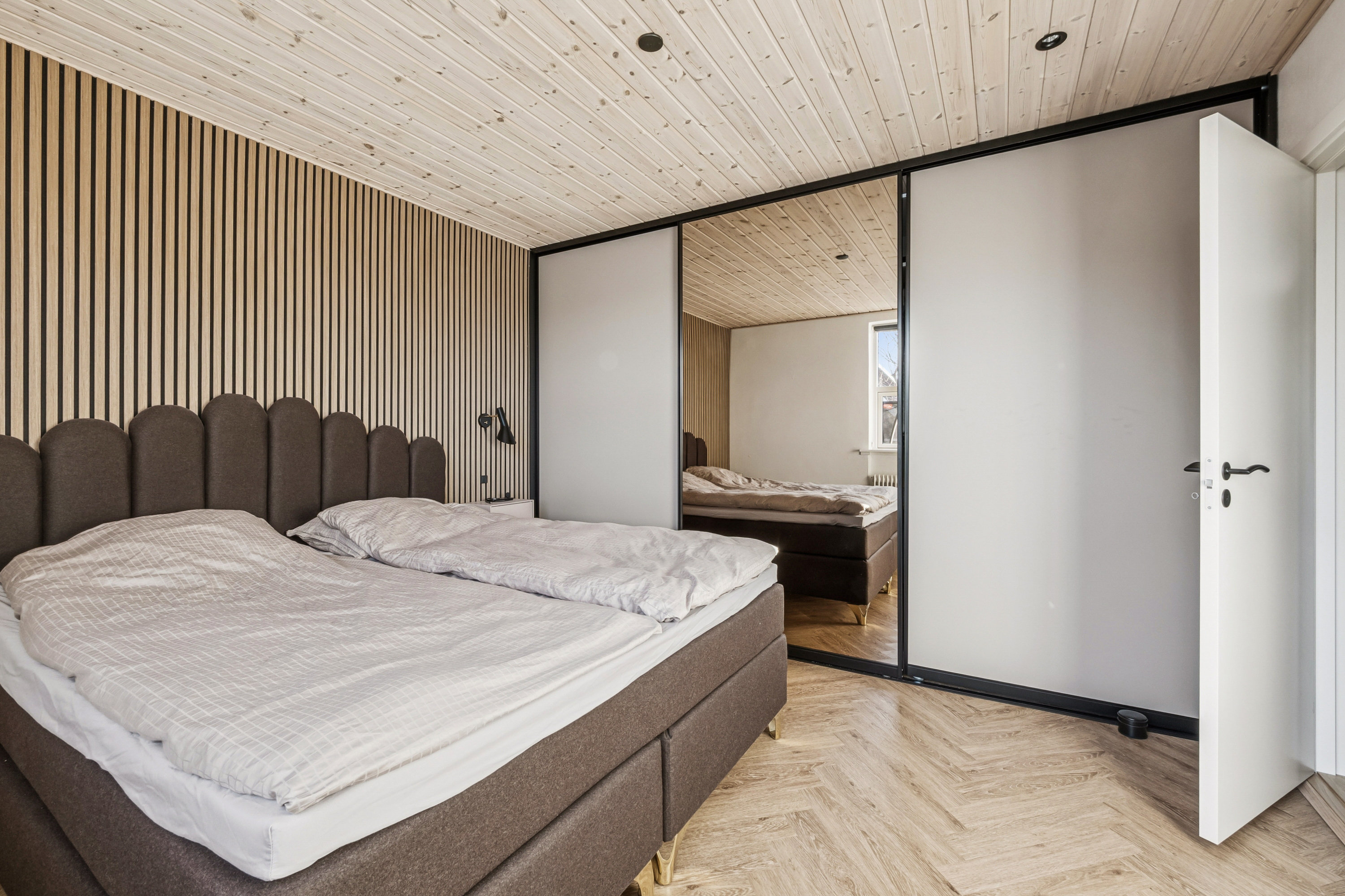 Fremhævet værelse billede i fuldskærmstilstand. Billede af Lindevej 6, 7900 Nykøbing M