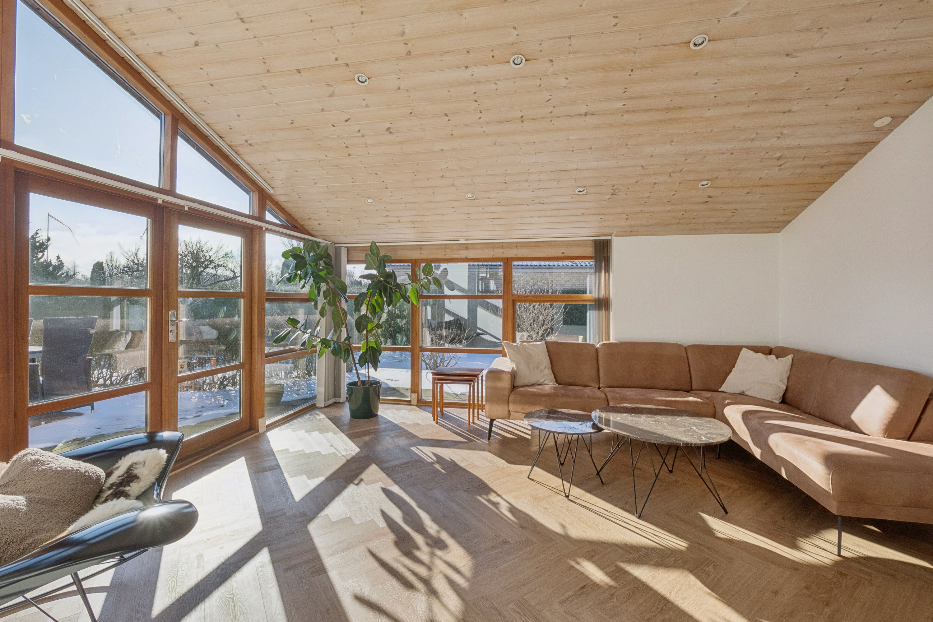 Fremhævet stue billede i fuldskærmstilstand. Billede af Lindevej 6, 7900 Nykøbing M