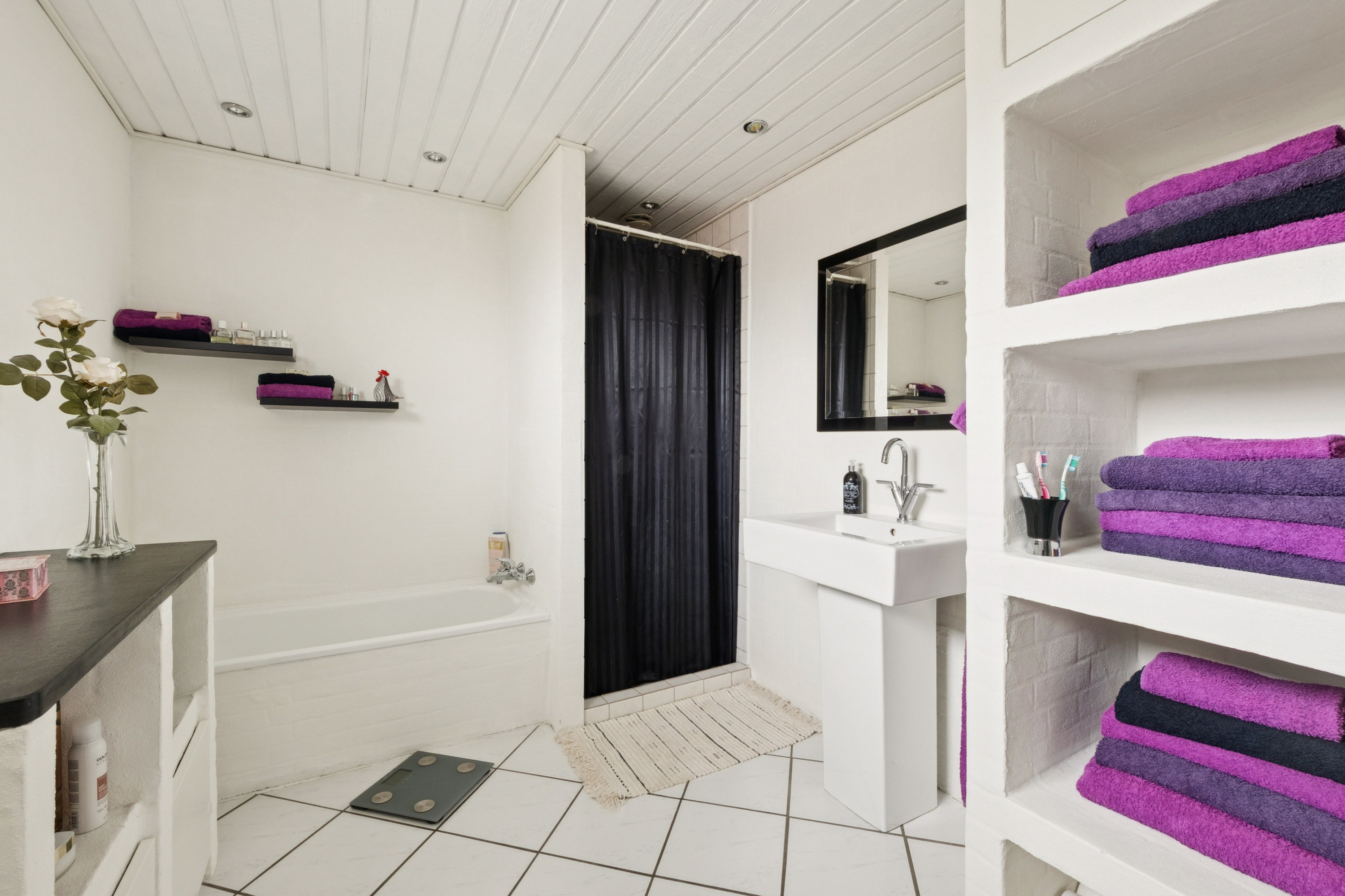 Fremhævet værelse billede i fuldskærmstilstand. Billede af Kærvænget 5, Dommerby, 7800 Skive