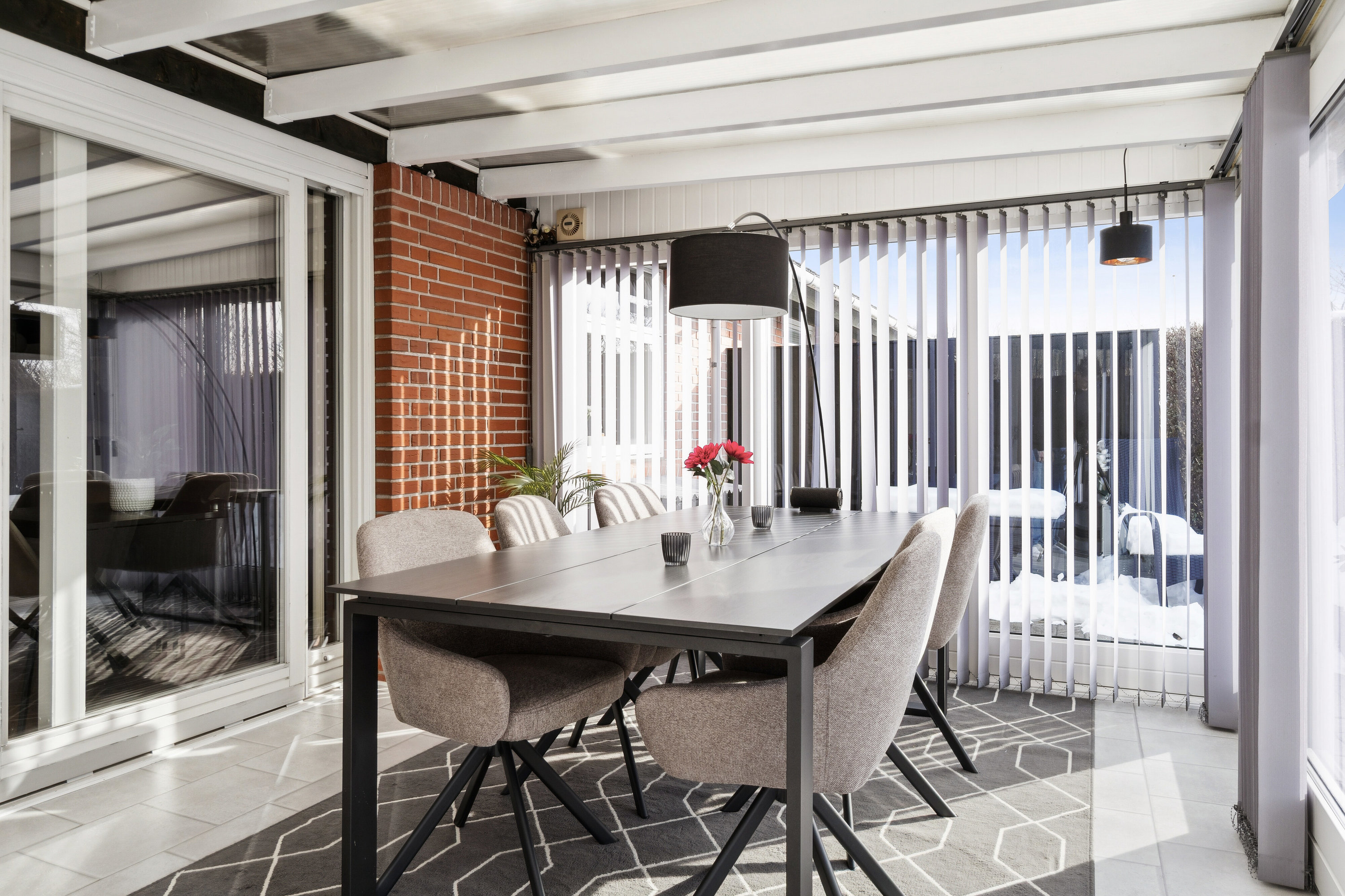 Fremhævet overdækket terrasse billede i fuldskærmstilstand. Billede af Lærkevej 22, 4261 Dalmose