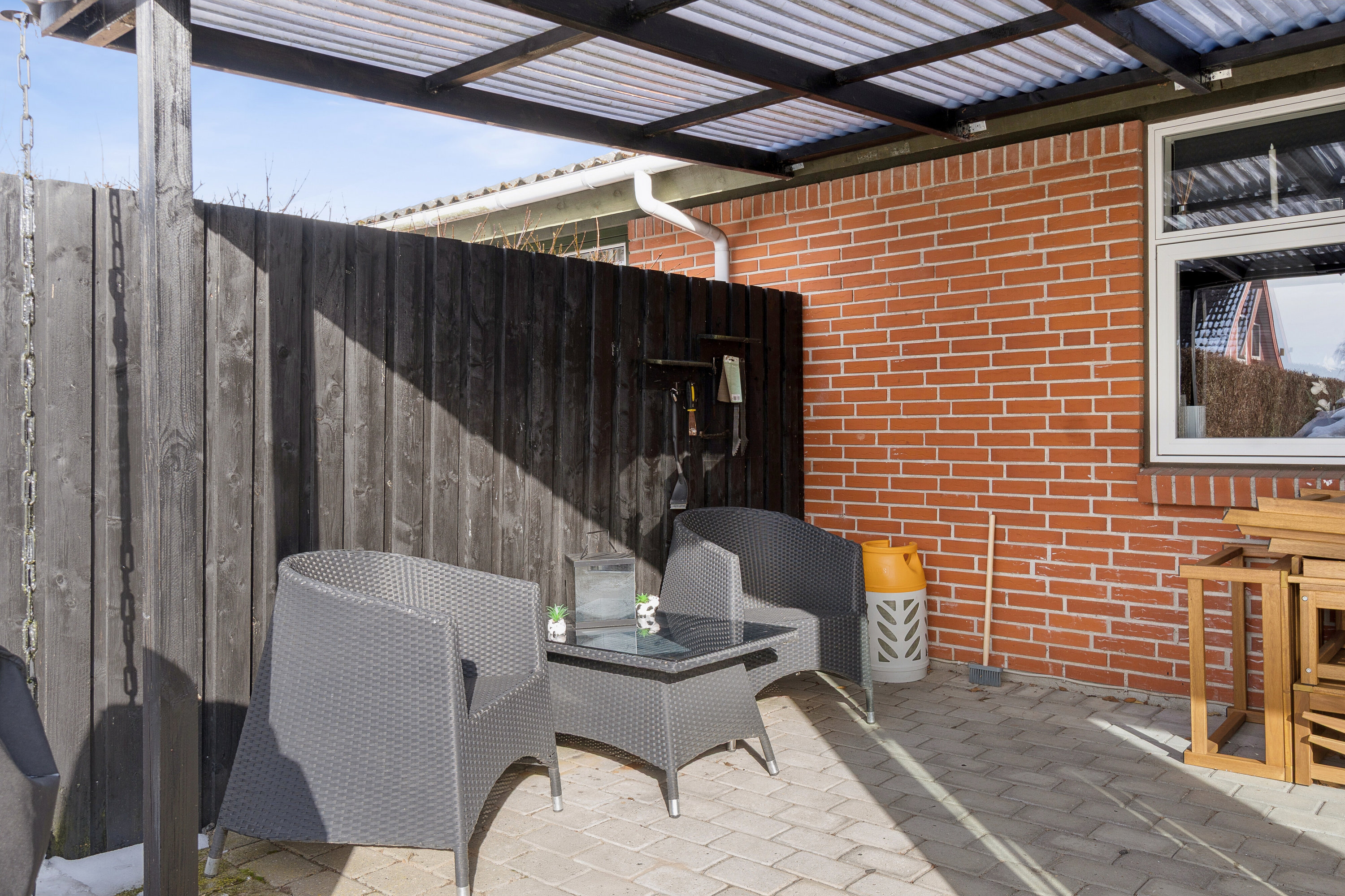 Fremhævet overdækket terrasse billede i fuldskærmstilstand. Billede af Lærkevej 22, 4261 Dalmose