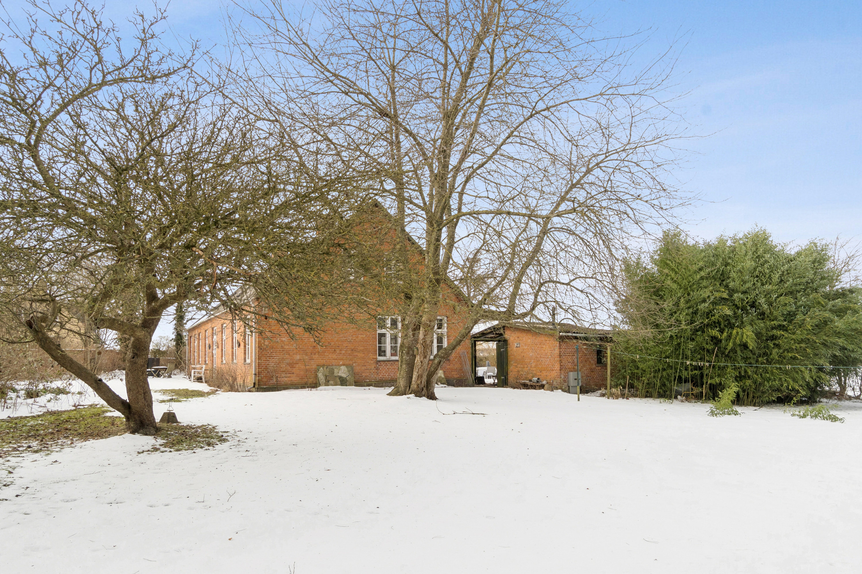 Fremhævet udendørs billede i fuldskærmstilstand. Billede af Landevejen 10, Lov, 4700 Næstved