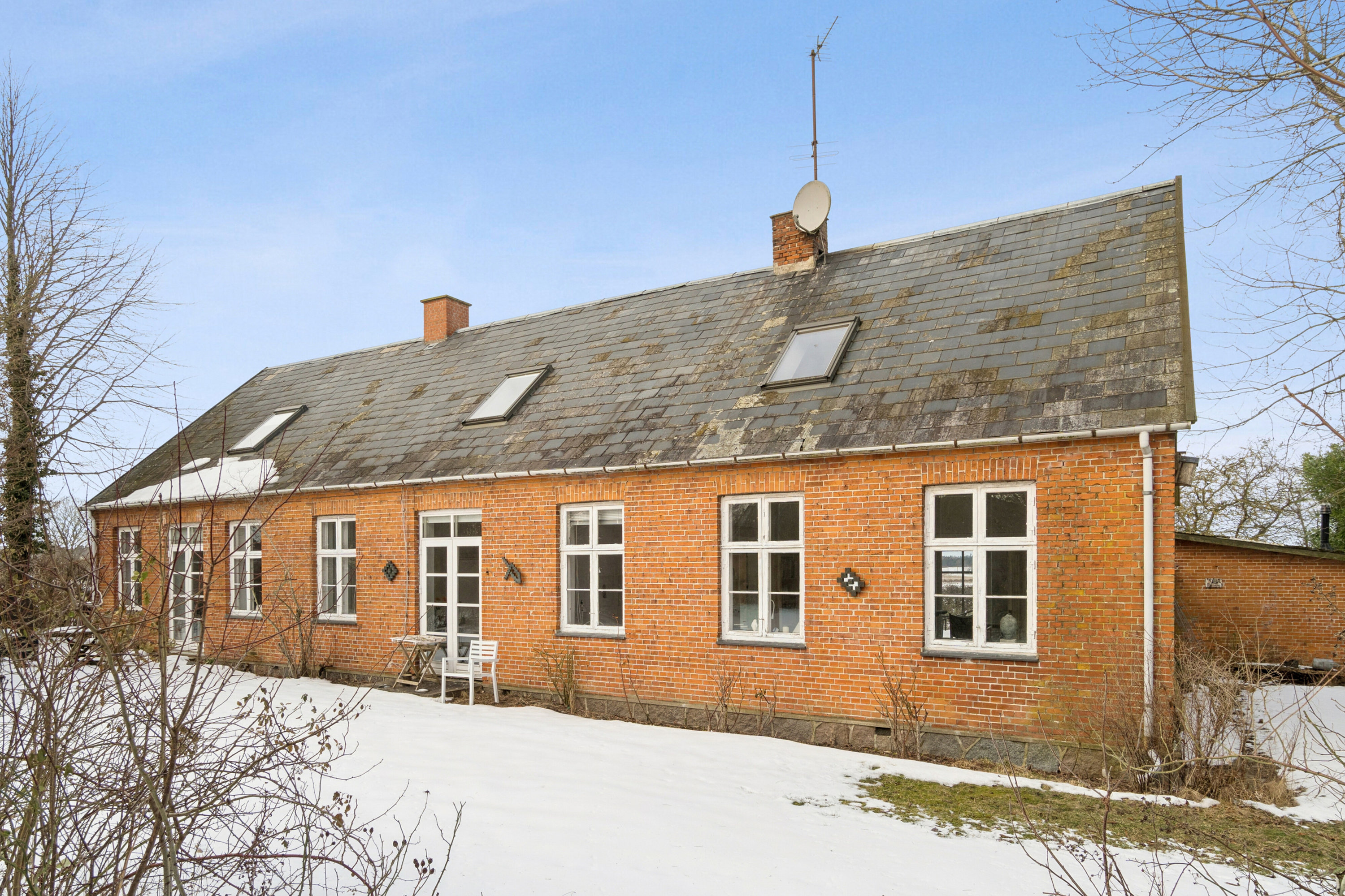 Fremhævet udendørs billede i fuldskærmstilstand. Billede af Landevejen 10, Lov, 4700 Næstved