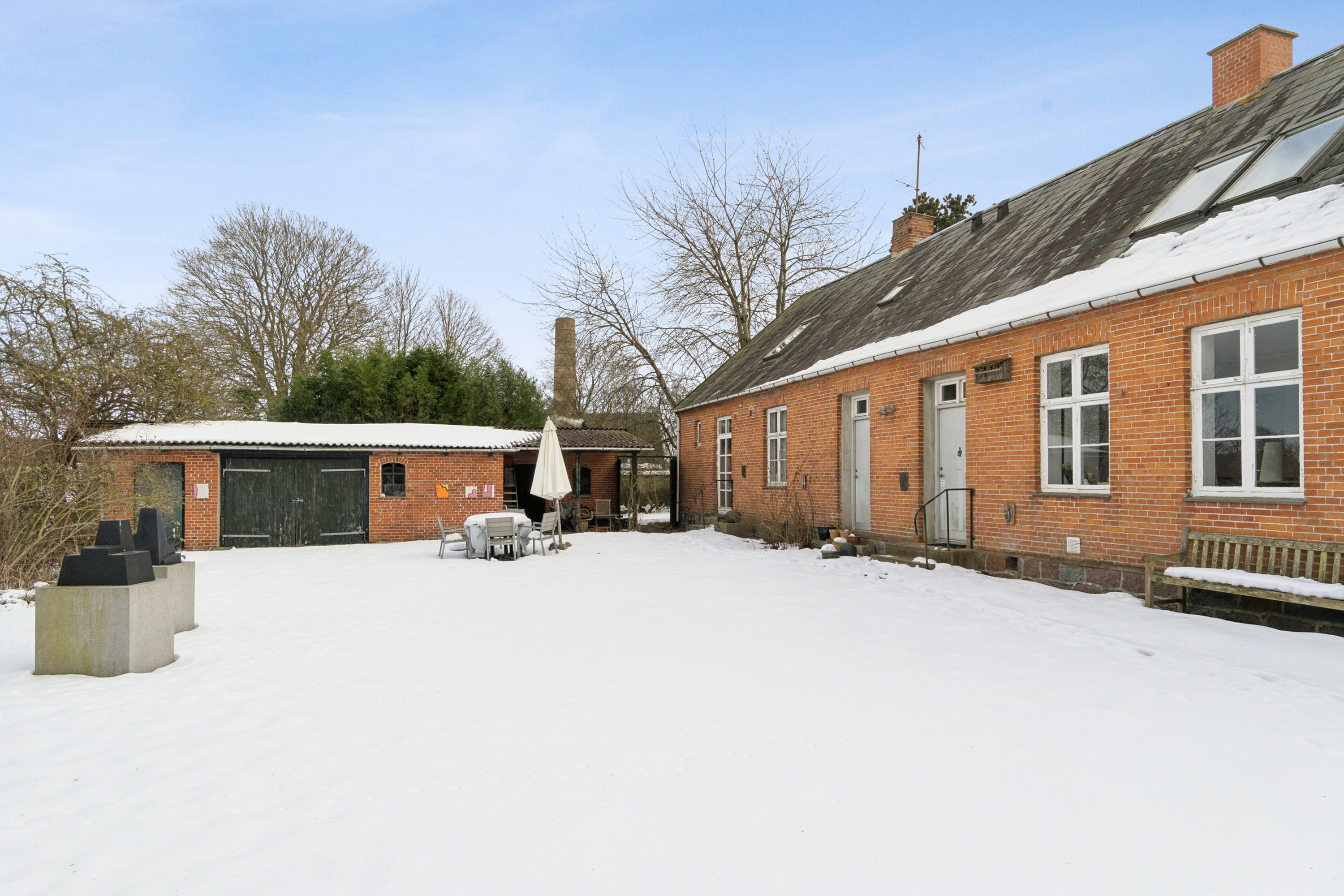 Fremhævet udendørs billede i fuldskærmstilstand. Billede af Landevejen 10, Lov, 4700 Næstved