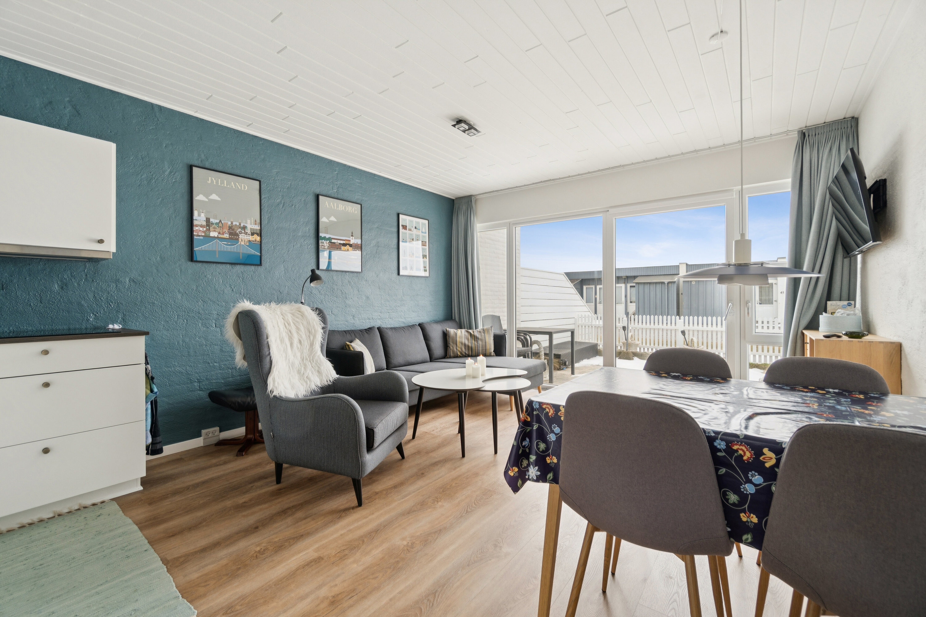 Fremhævet spisestue billede i fuldskærmstilstand. Billede af Krikvænge 29, Agger, 7770 Vestervig