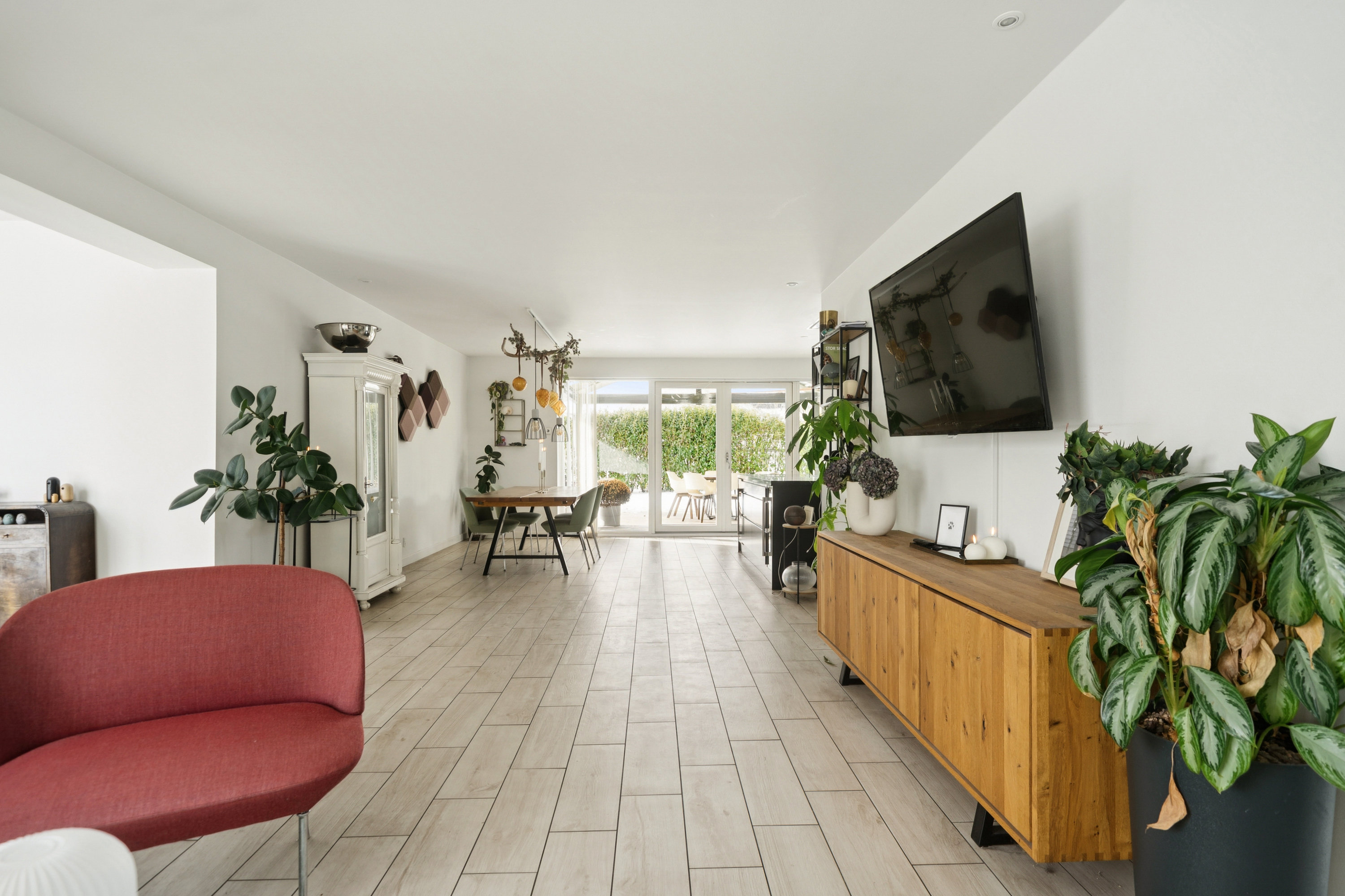 Fremhævet stue billede i fuldskærmstilstand. Billede af Tværskiftet 7A, 2730 Herlev