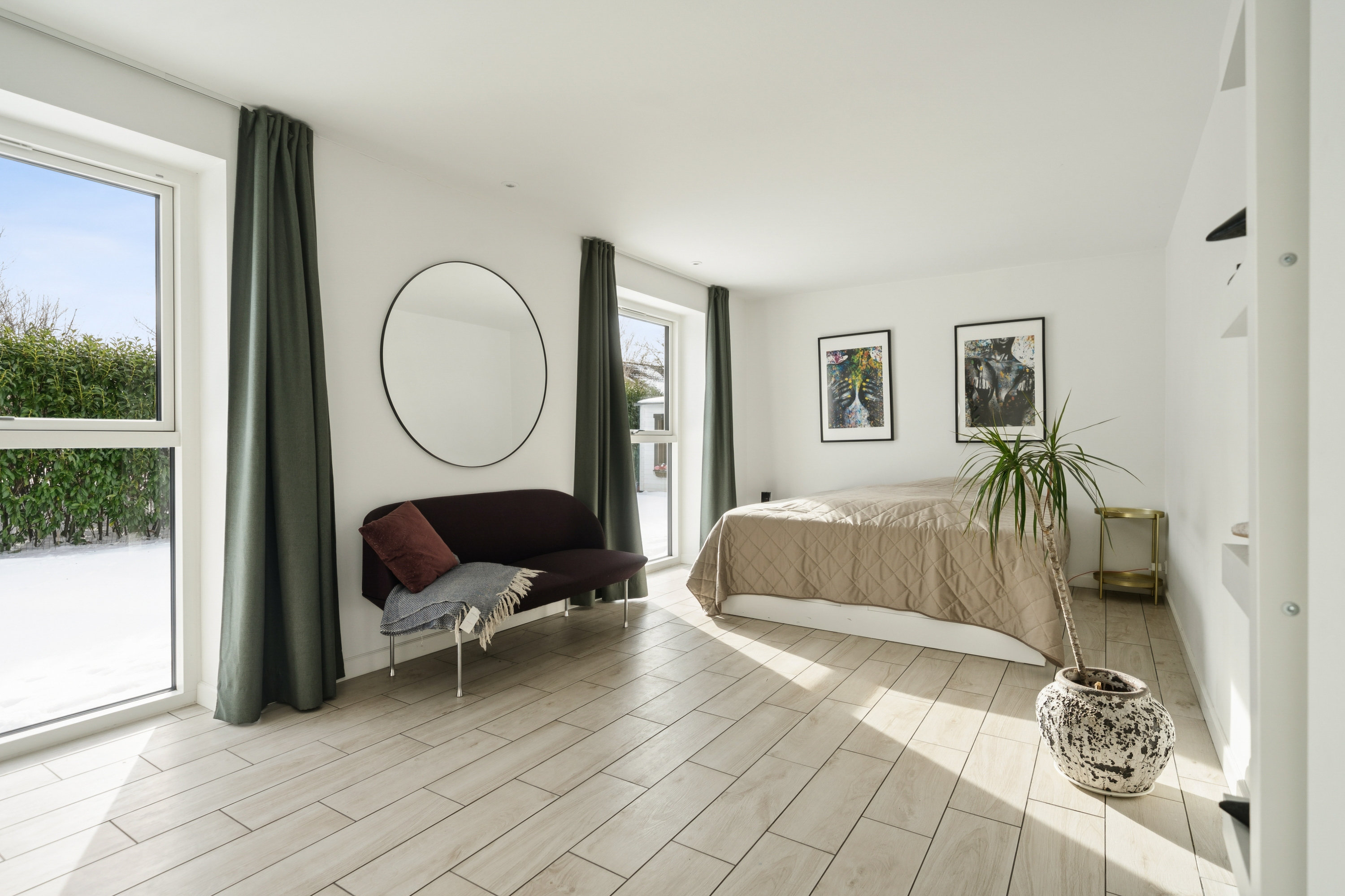 Fremhævet stue billede i fuldskærmstilstand. Billede af Tværskiftet 7A, 2730 Herlev