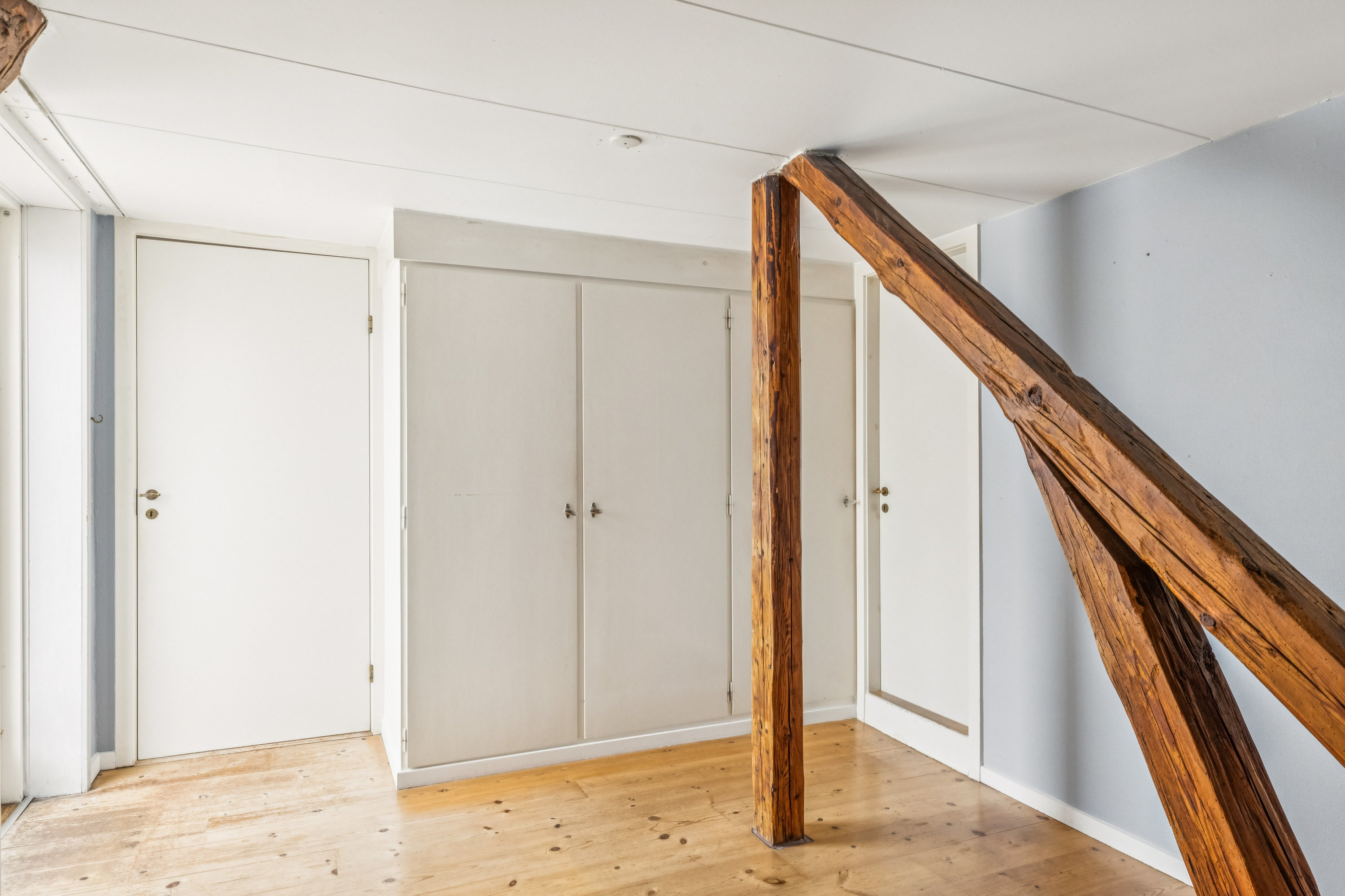 Fremhævet gang billede i fuldskærmstilstand. Billede af Skibbroen 33, 2., 6760 Ribe