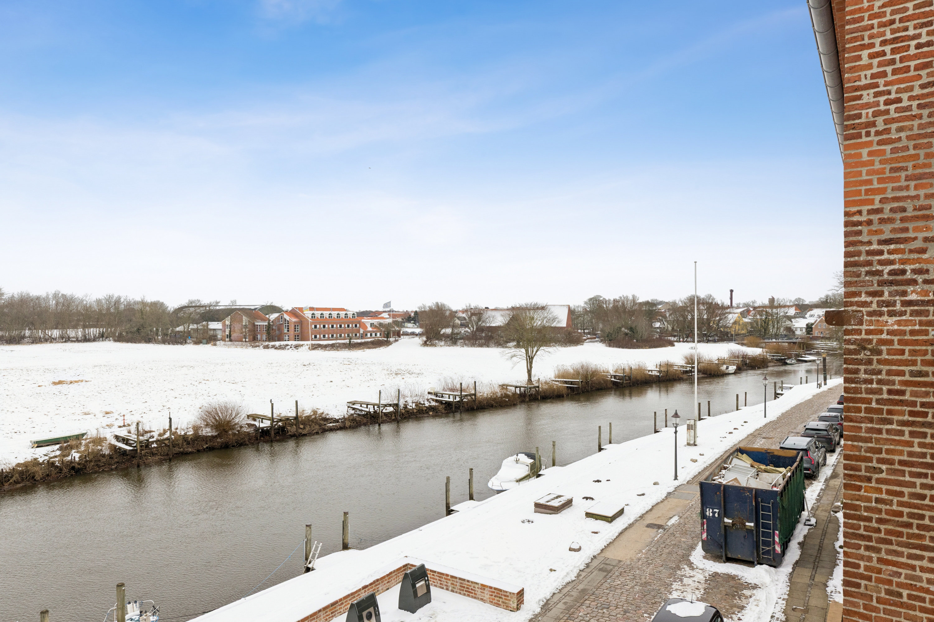 Fremhævet udsigt billede i fuldskærmstilstand. Billede af Skibbroen 33, 2., 6760 Ribe