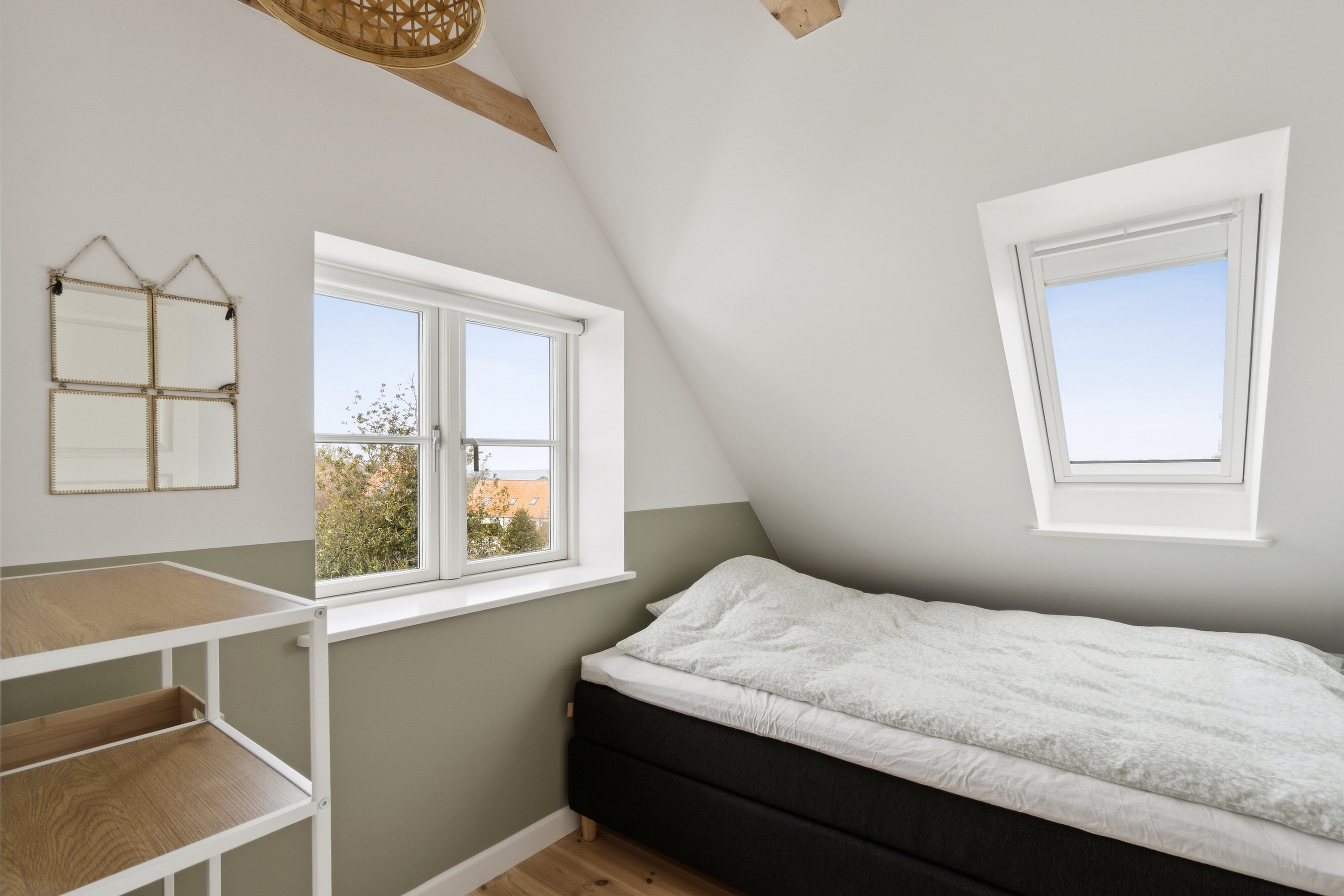 Fremhævet soveværelse billede i fuldskærmstilstand. Billede af Bølshavn 10, Bølshavn, 3740 Svaneke