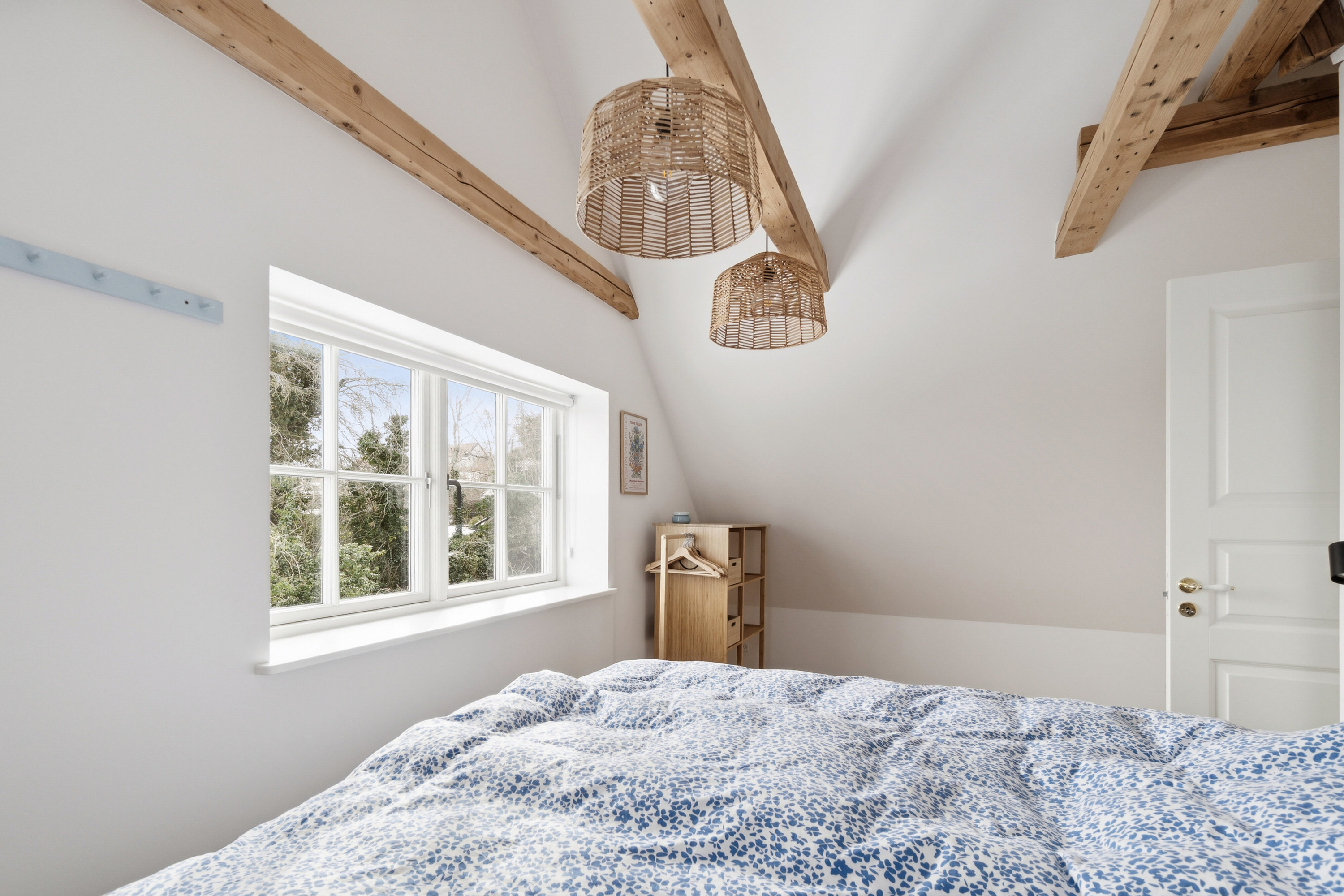 Fremhævet soveværelse billede i fuldskærmstilstand. Billede af Bølshavn 10, Bølshavn, 3740 Svaneke