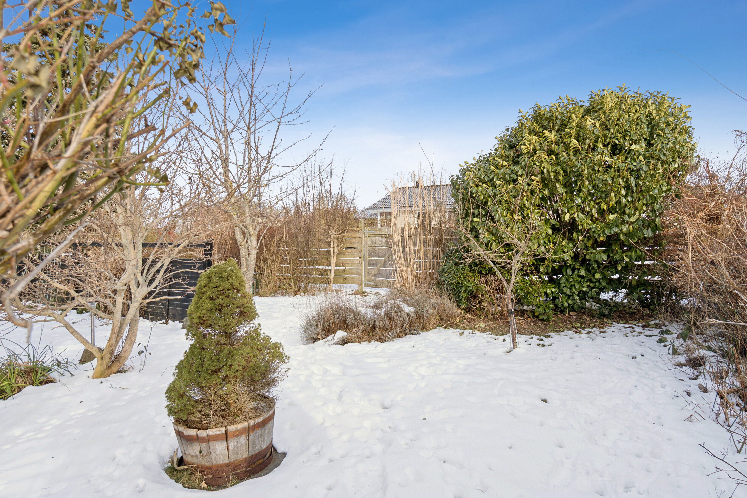 Fremhævet udendørs billede i fuldskærmstilstand. Billede af Skovsangervej 8, St Kongsmark, 4200 Slagelse