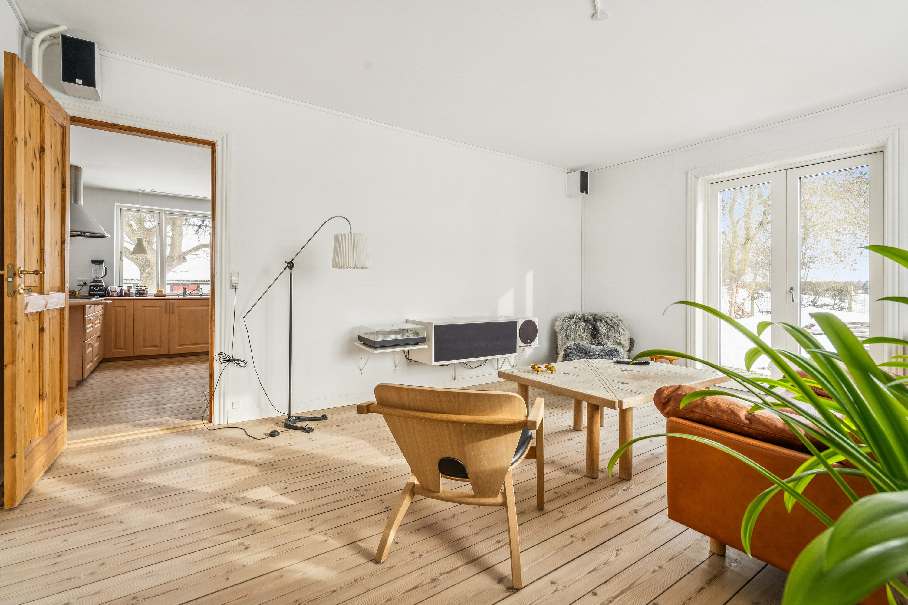 Fremhævet stue billede i fuldskærmstilstand. Billede af Snesere Torpvej 30, Snesere Torp, 4733 Tappernøje