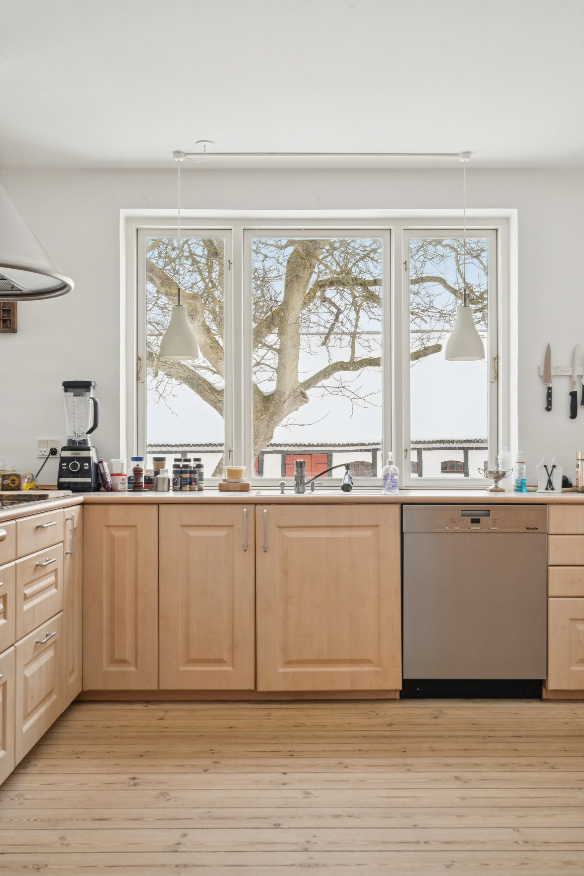 Fremhævet køkken billede i fuldskærmstilstand. Billede af Snesere Torpvej 30, Snesere Torp, 4733 Tappernøje