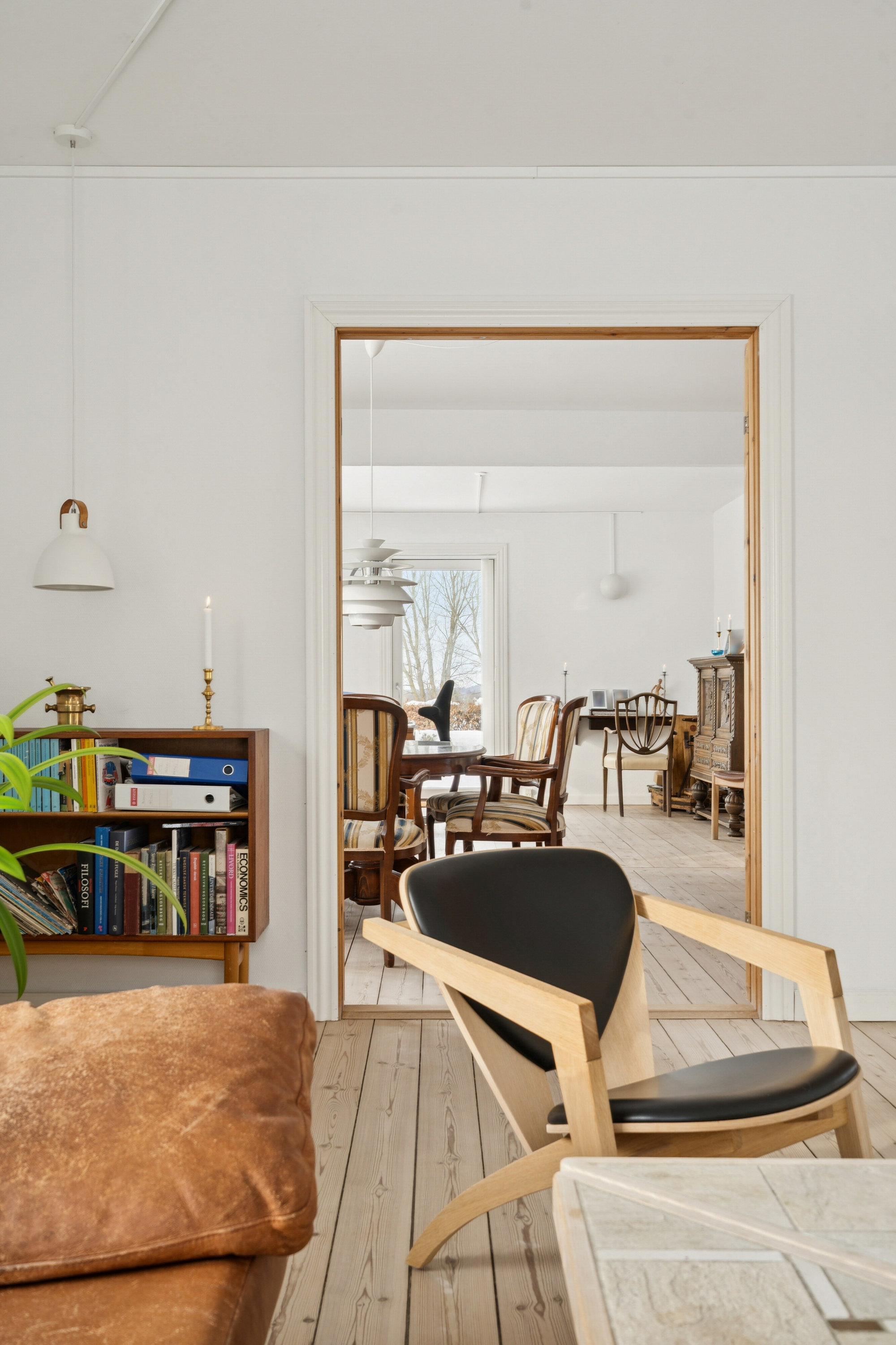 Fremhævet stue billede i fuldskærmstilstand. Billede af Snesere Torpvej 30, Snesere Torp, 4733 Tappernøje