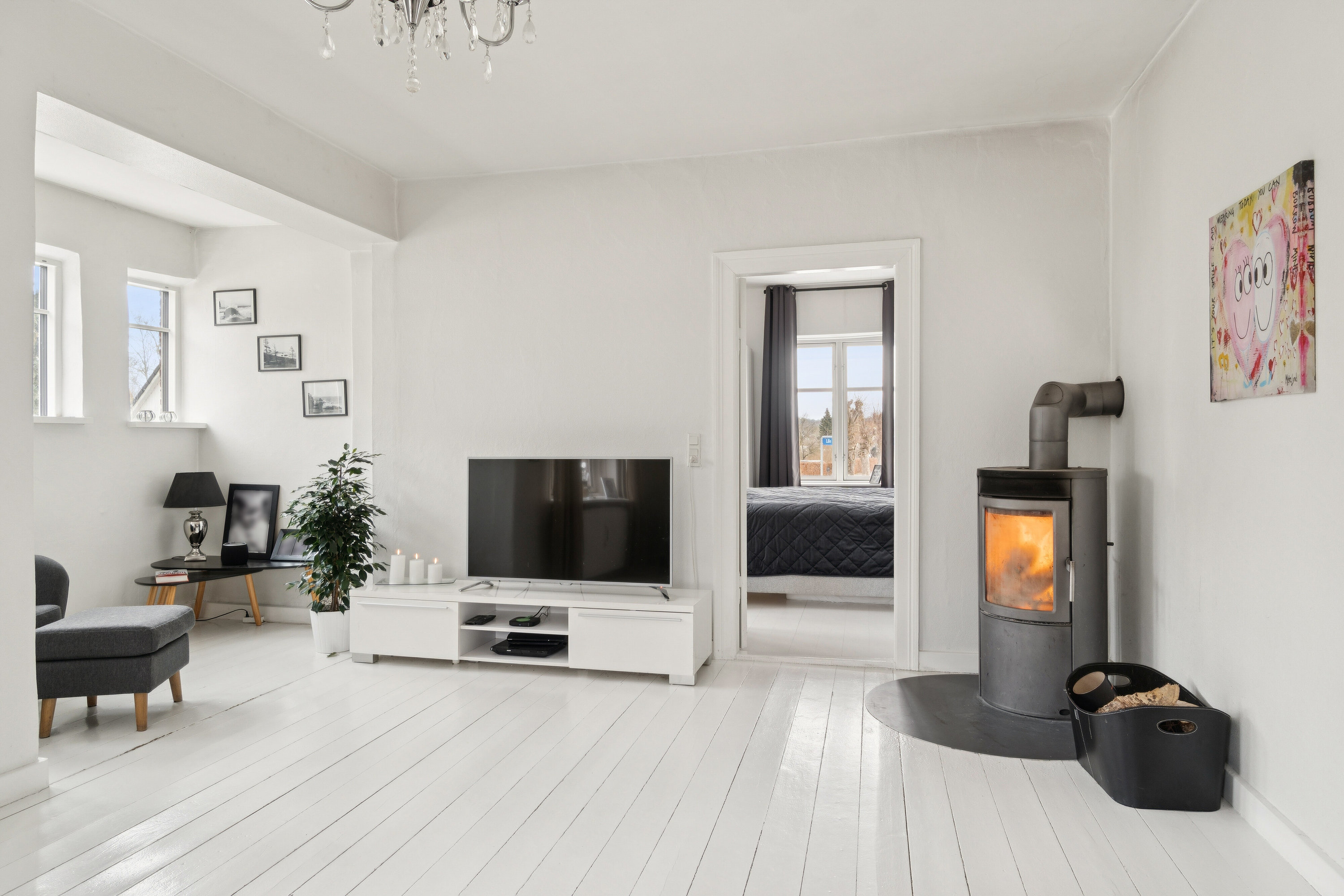 Fremhævet stue billede i fuldskærmstilstand. Billede af Holmevej 50, Brandelev, 4700 Næstved