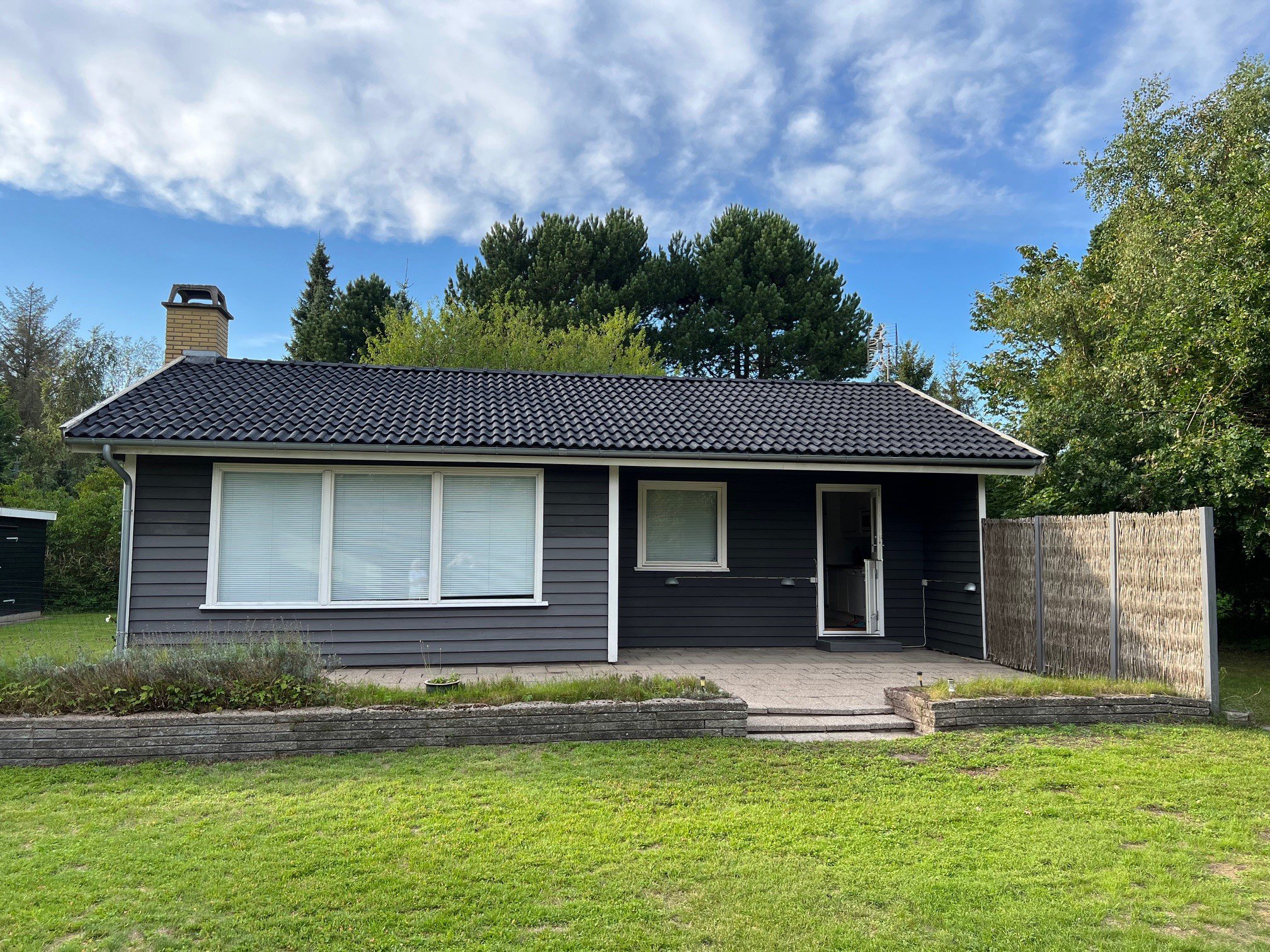 Fremhævet  billede i fuldskærmstilstand. Billede af Engdraget 17, Gudmindrup Lyng, 4573 Højby