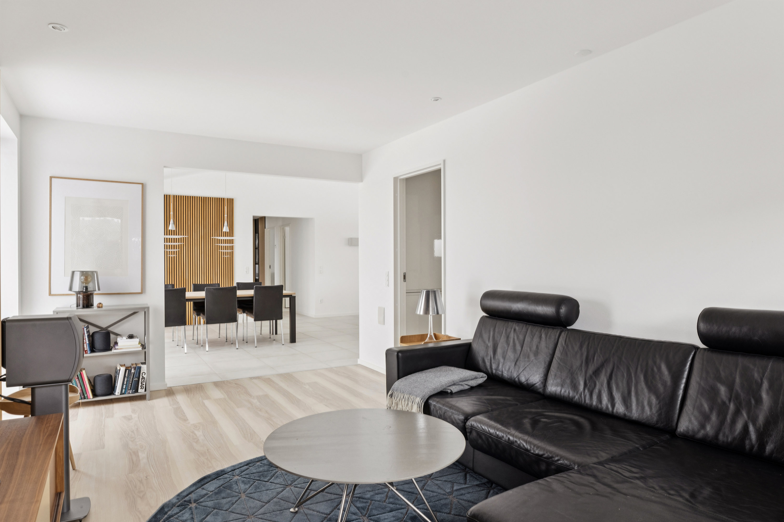 Fremhævet stue billede i fuldskærmstilstand. Billede af Tønnesens Vej 16, 6760 Ribe