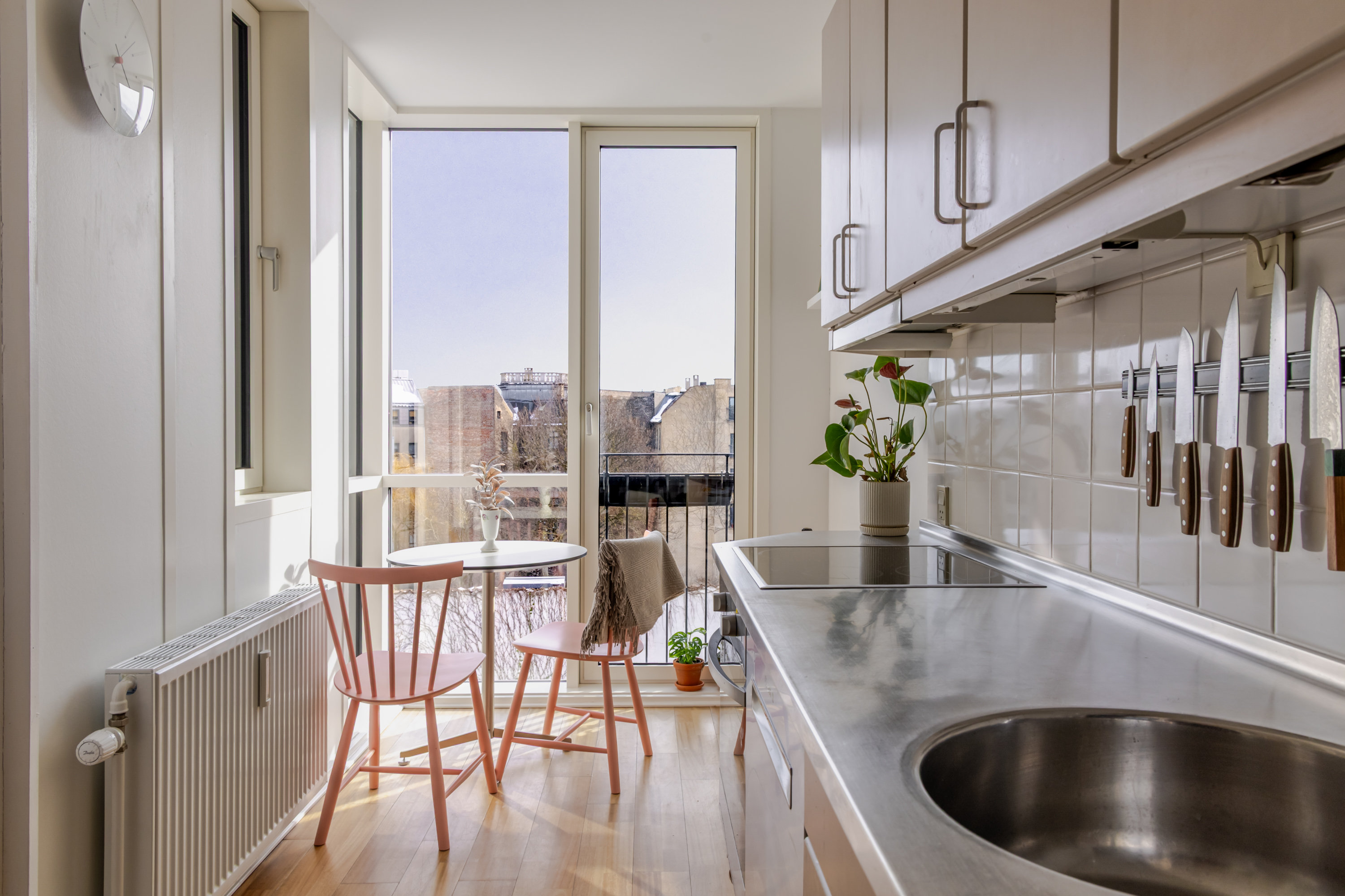 Fremhævet køkken billede i fuldskærmstilstand. Billede af Ahornsgade 21, 4. tv., 2200 København N