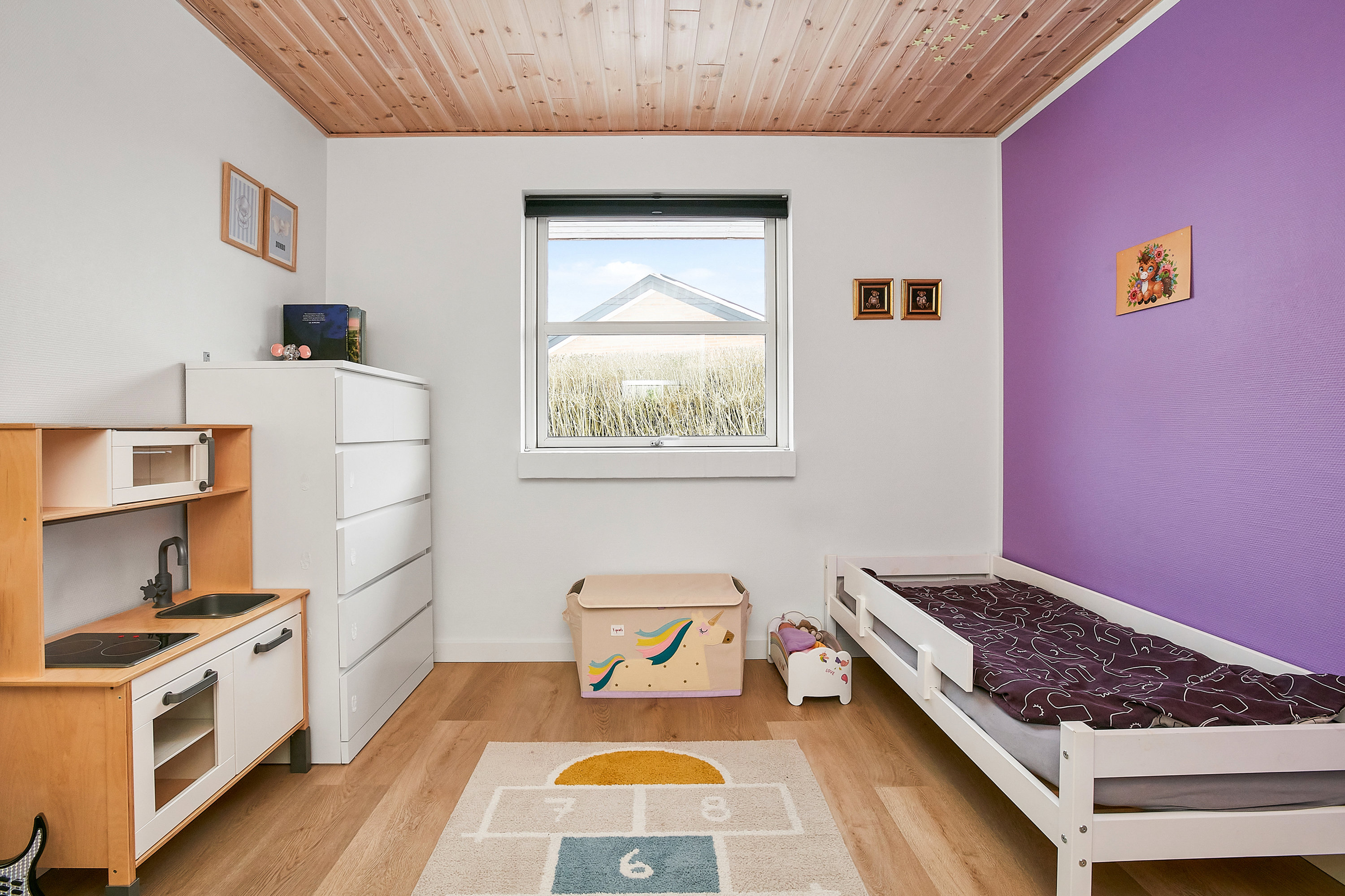 Fremhævet værelse billede i fuldskærmstilstand. Billede af Ll. Clemens 5, Nim, 8740 Brædstrup