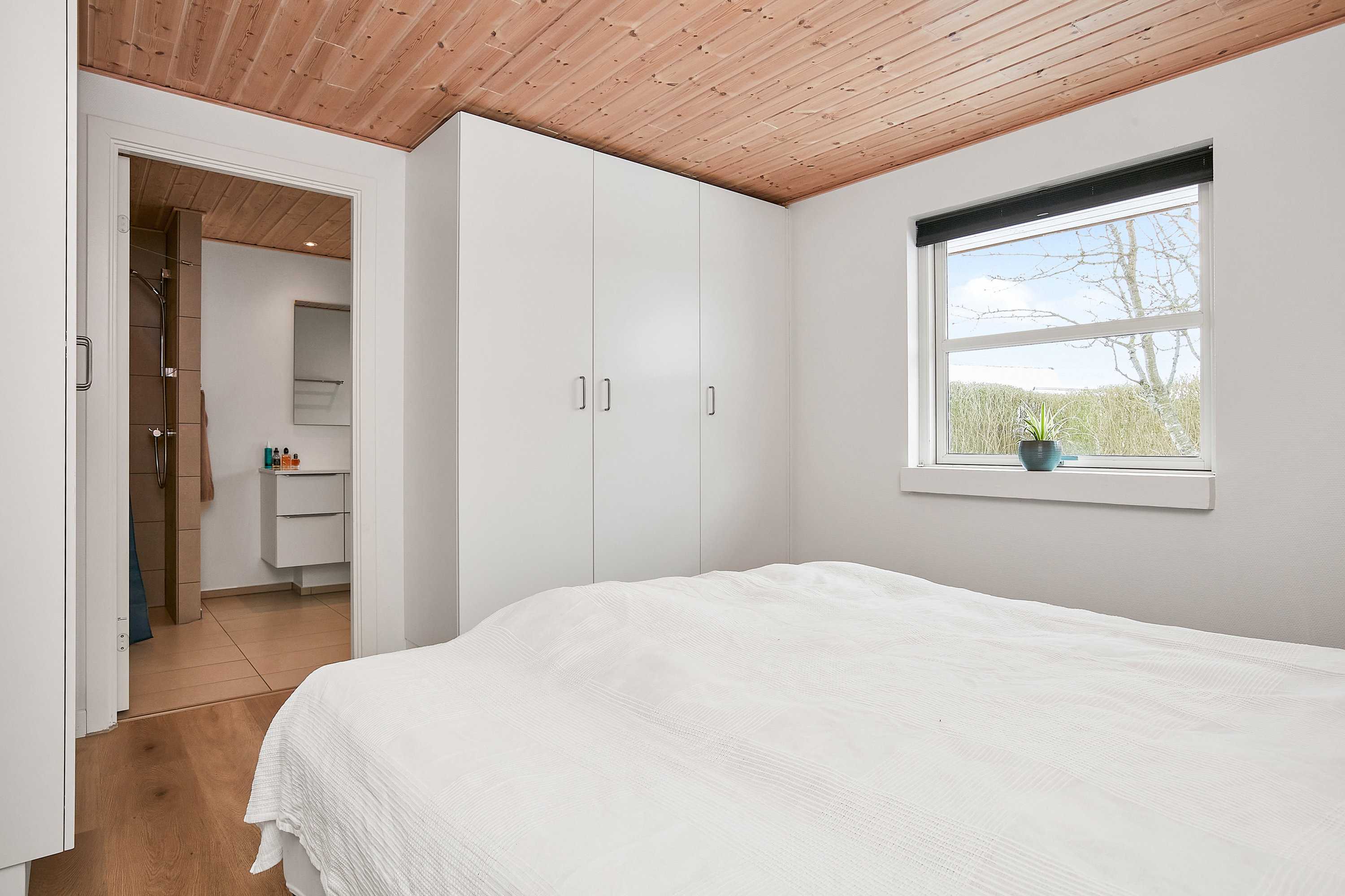 Fremhævet soveværelse billede i fuldskærmstilstand. Billede af Ll. Clemens 5, Nim, 8740 Brædstrup