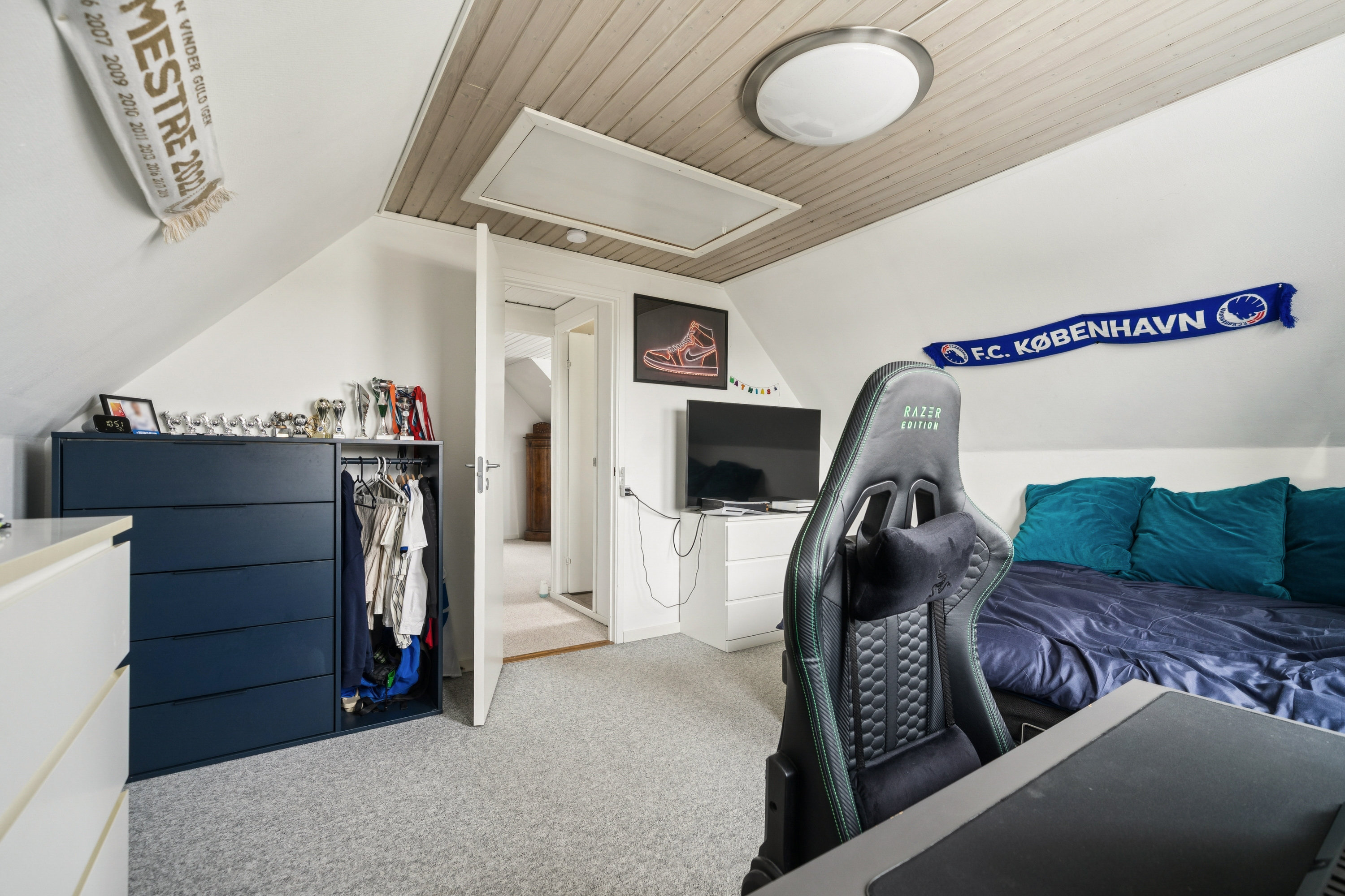 Fremhævet værelse billede i fuldskærmstilstand. Billede af Kamdalen 32, 2730 Herlev