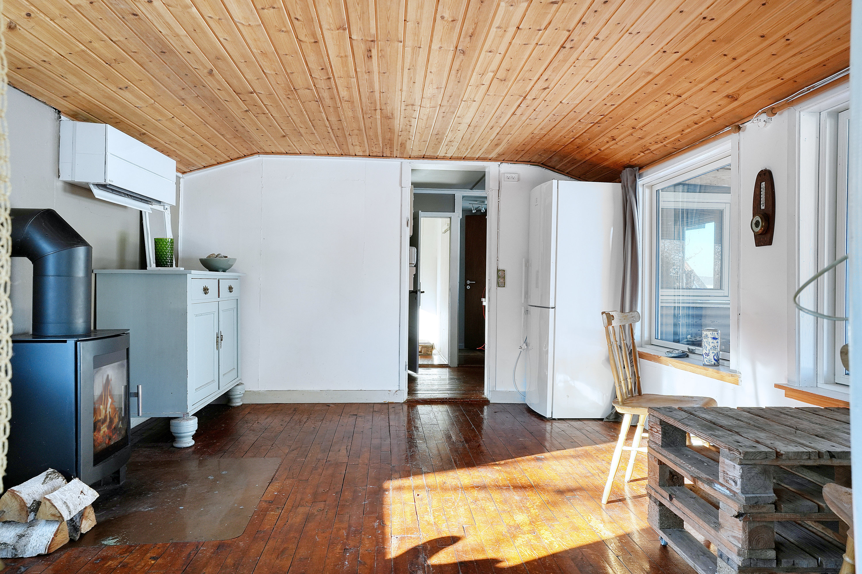 Fremhævet stue billede i fuldskærmstilstand. Billede af Løserup Strandvej 4, Løserup, 4300 Holbæk